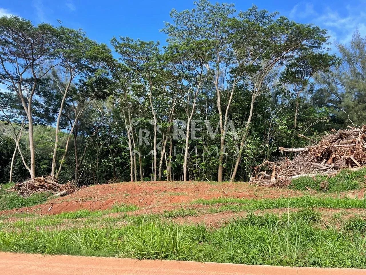 SUPERBE TERRAIN de 1947m² A VENDRE - BORA BORA