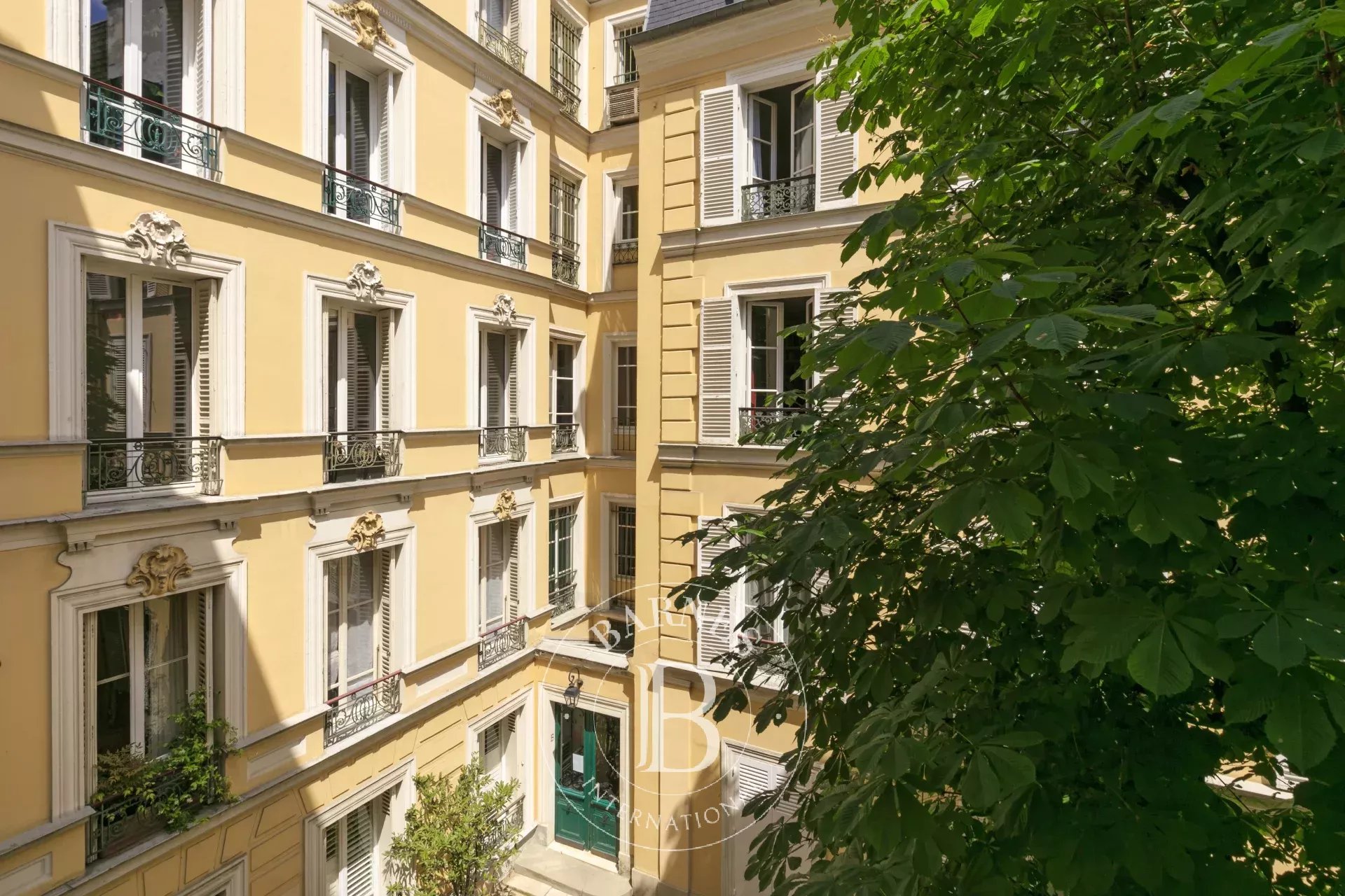 Daire Paris 8ème - picture 14