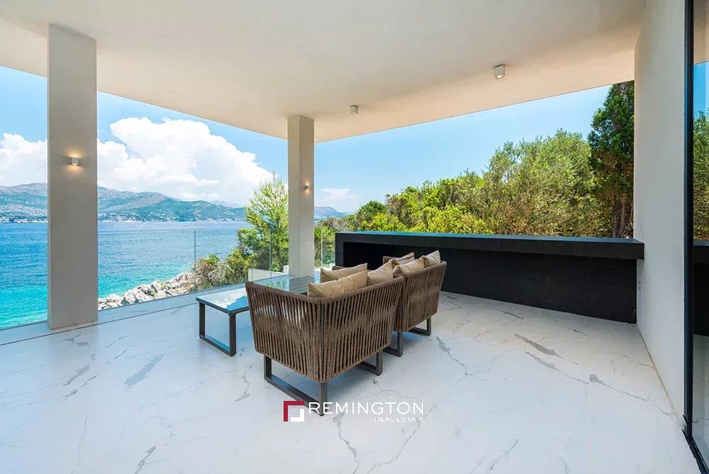 5 Bedroom Villa/Townhouse's Image 19