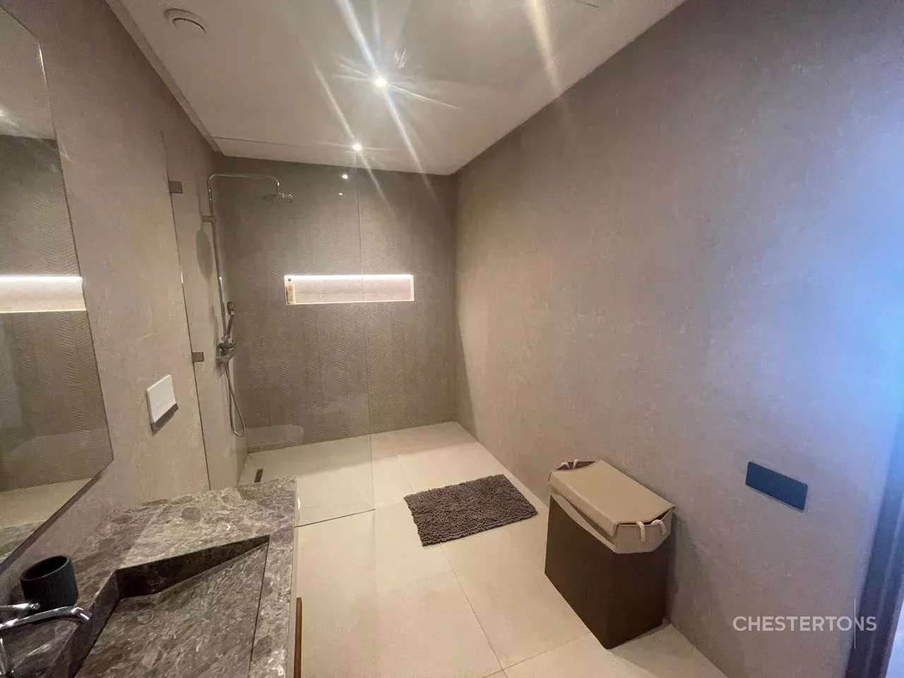  Image of Villa - 5 Bedrooms - 5 Bathrooms for Sale in Marrakech-Ménara-Marrakech-Morocco, Image 47
