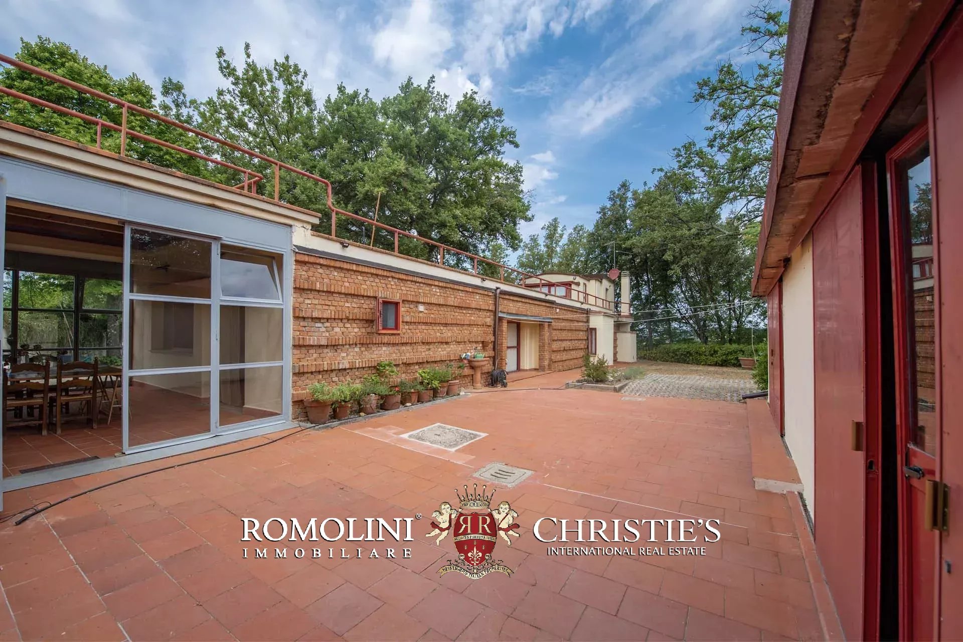 2 Bedroom Villa/Townhouse's Image 13