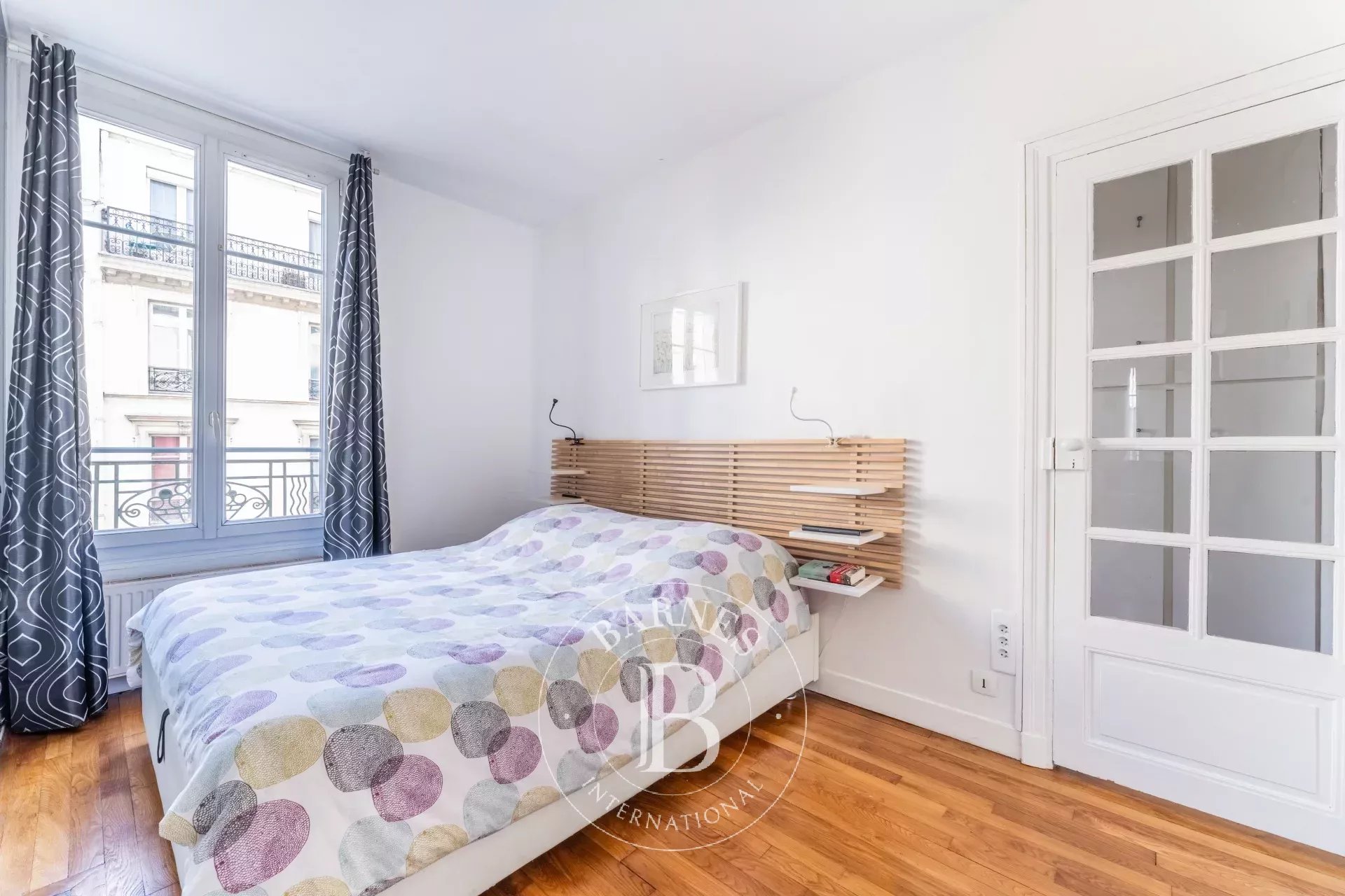 Daire Paris 18ème - picture 12