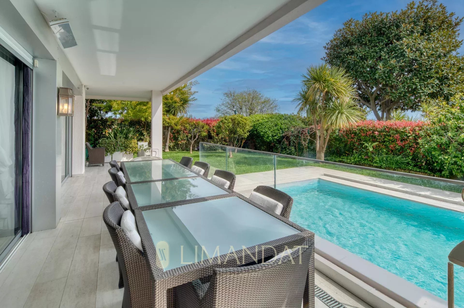 Cannes Californie – Duplex d’exception avec vue mer et terrasses
