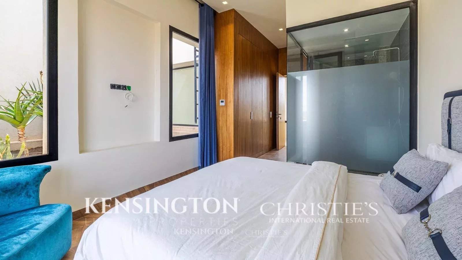 4 Bedroom Villa/Townhouse's Image 7