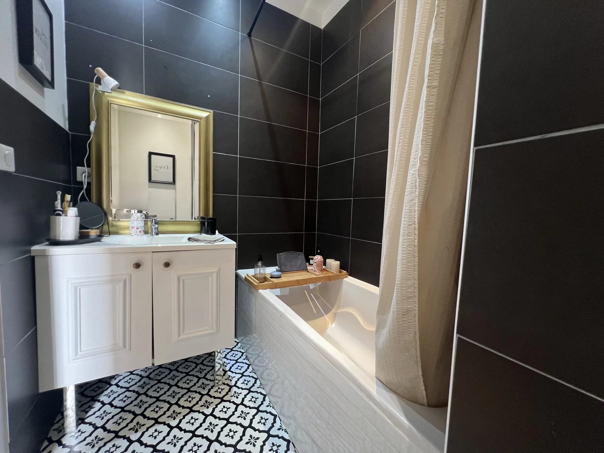 Appartement de type T4 avec extérieur à Lucenay