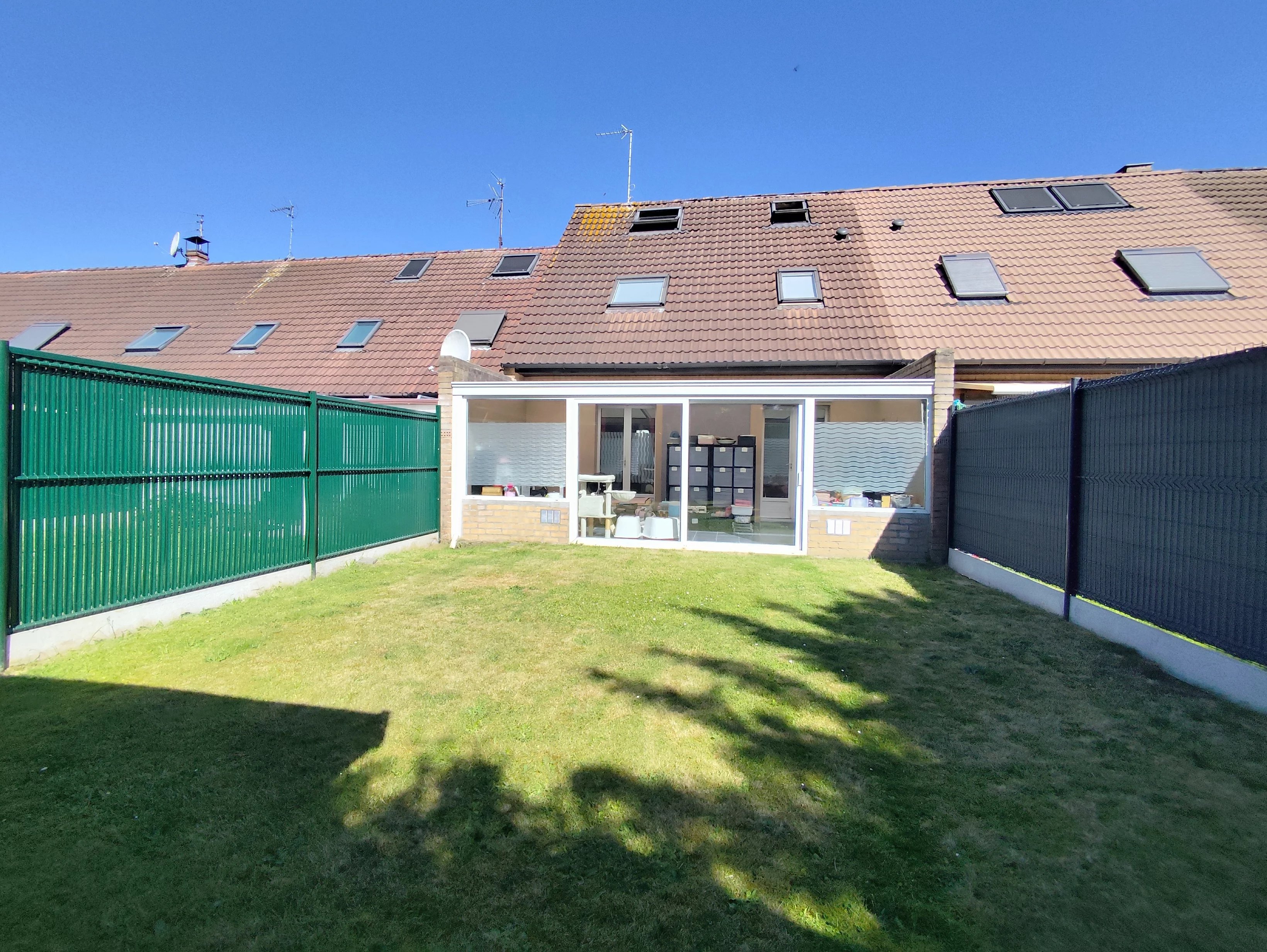 Sale House Neuville-en-Ferrain