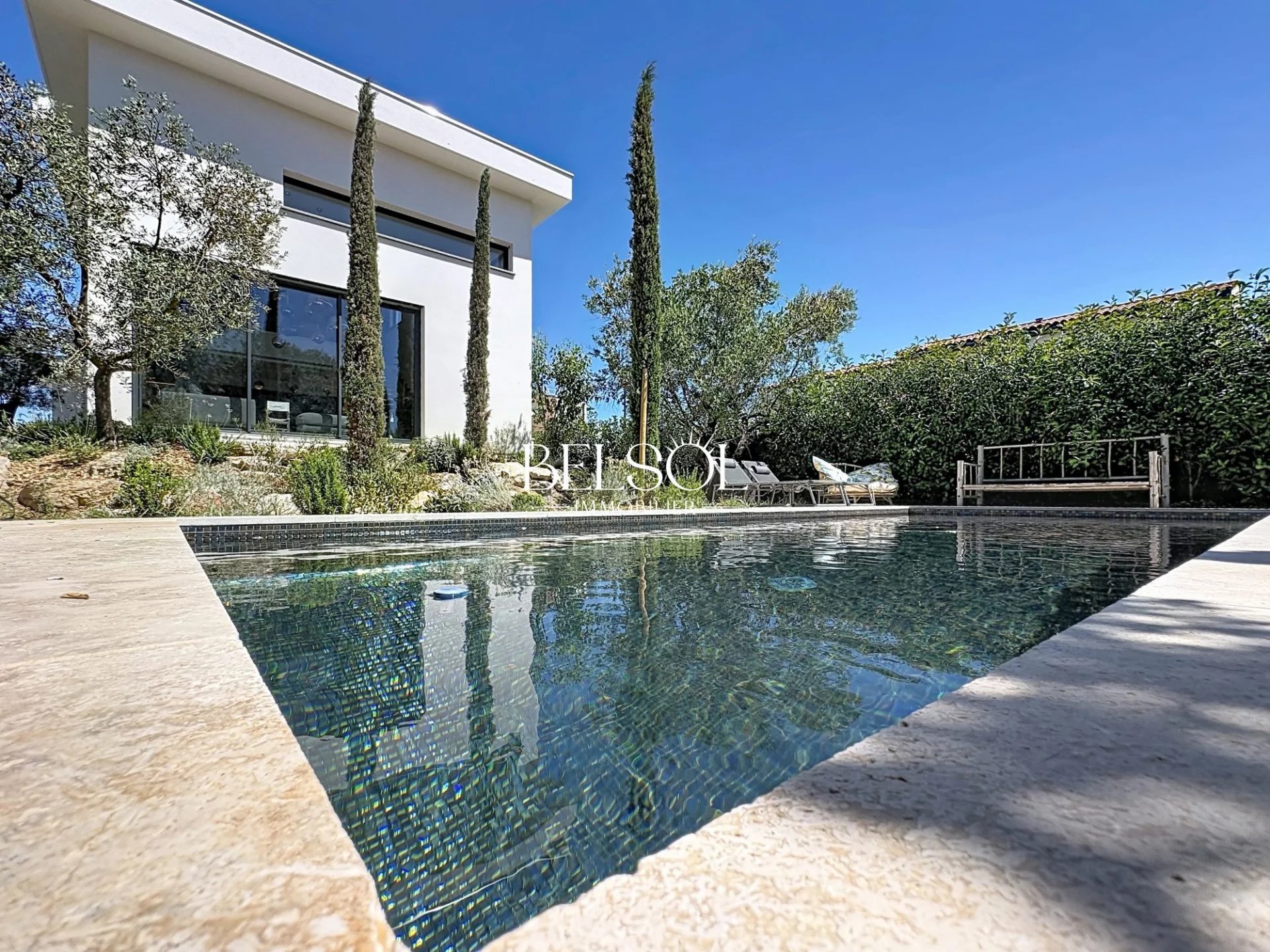 VILLELONGUE DE LA SALANQUE Villa d'Exception