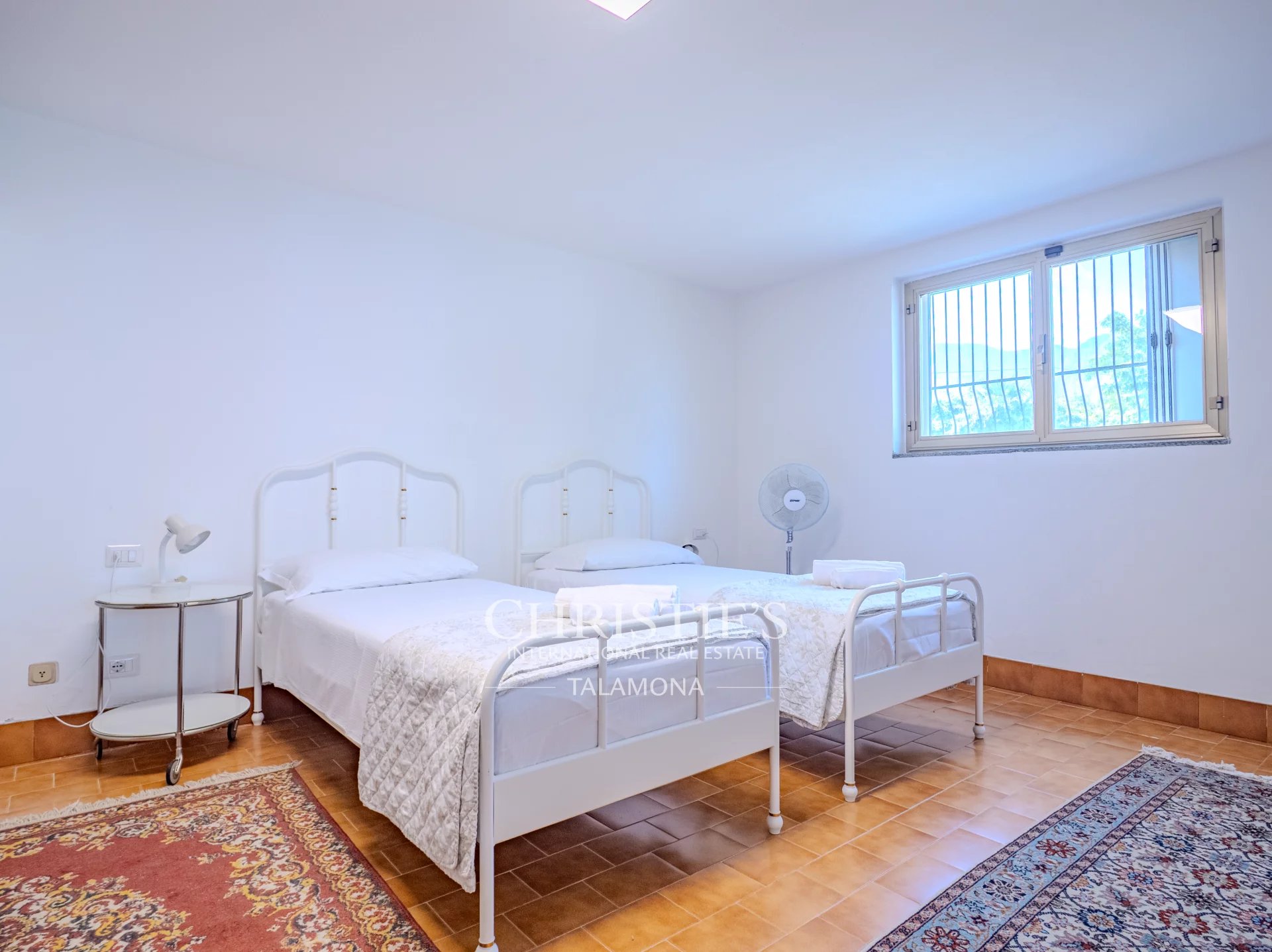 3 Bedroom Villa/Townhouse's Image 37