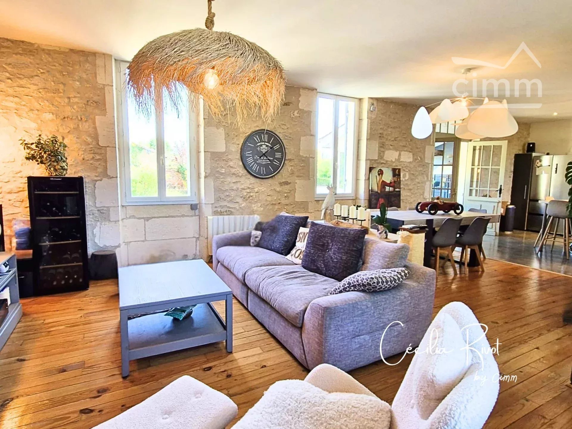 Agence immobilière de 