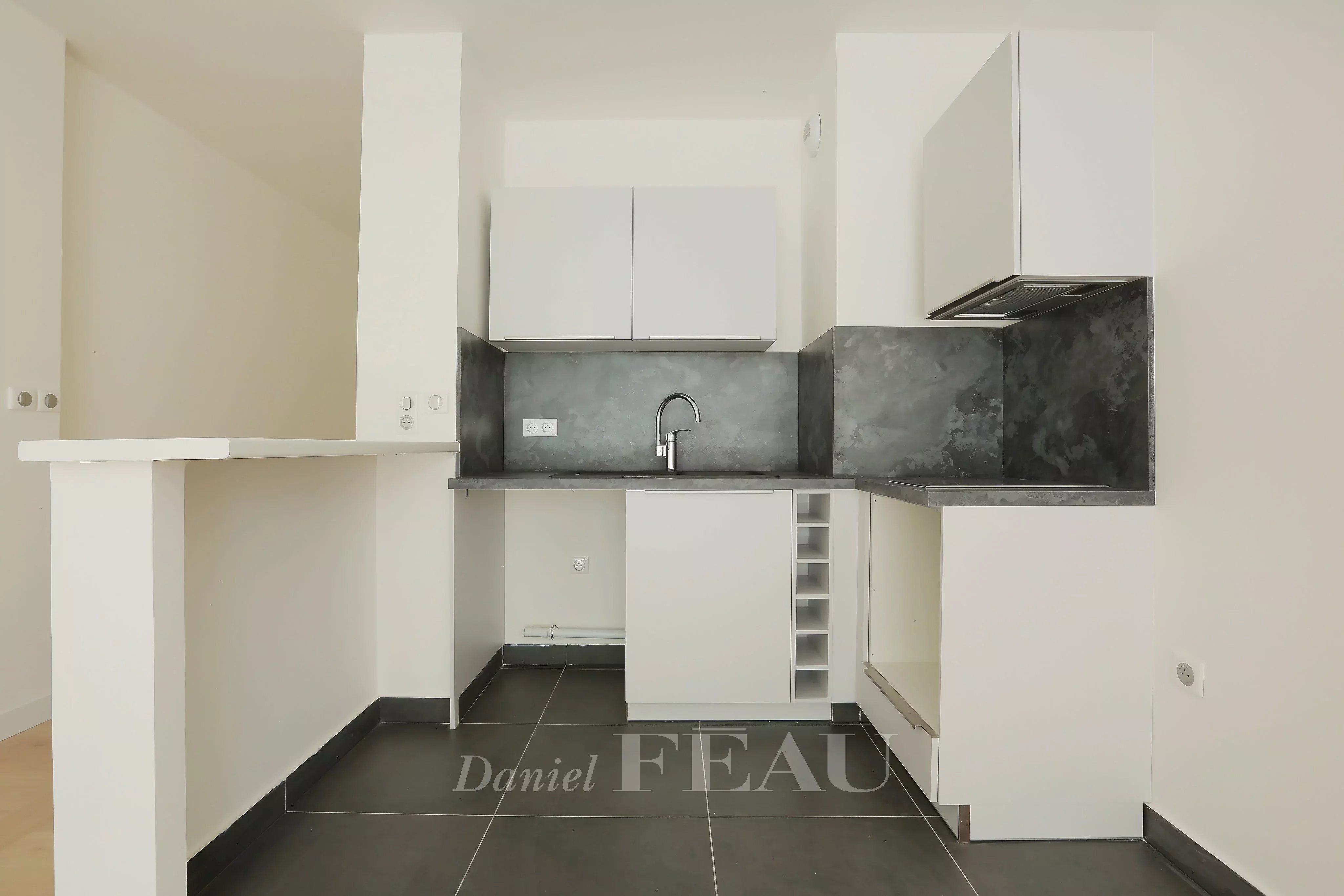 Kitchen Tile