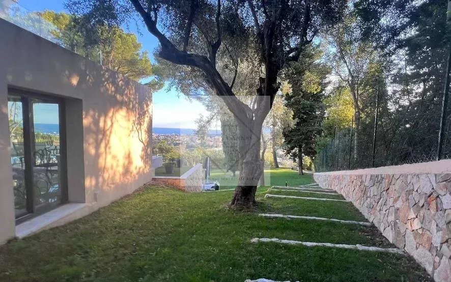 Villa d’Exception à Mougins – Vue Mer Panoramique — photo 8