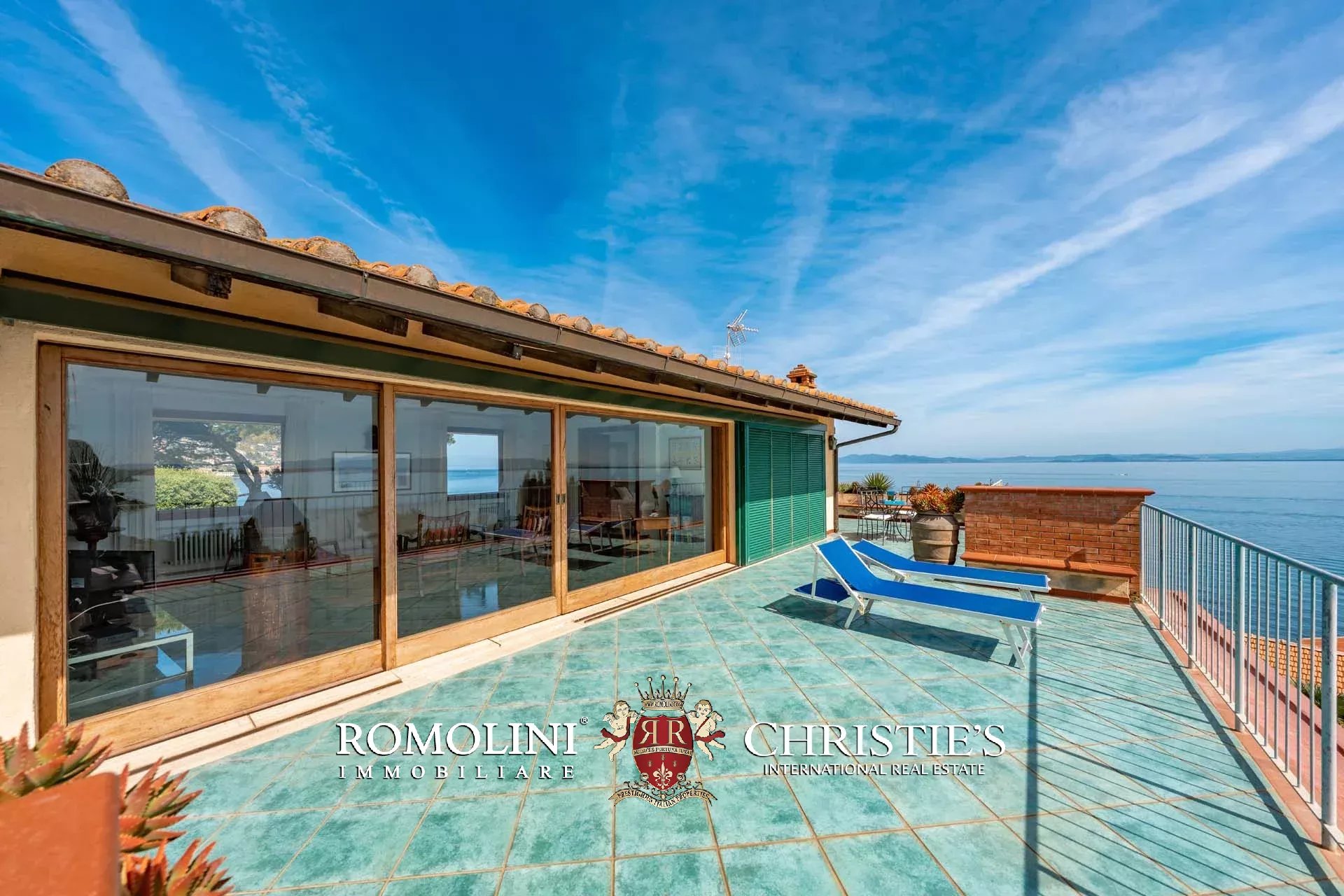 11 Bedroom Villa/Townhouse's Image 70
