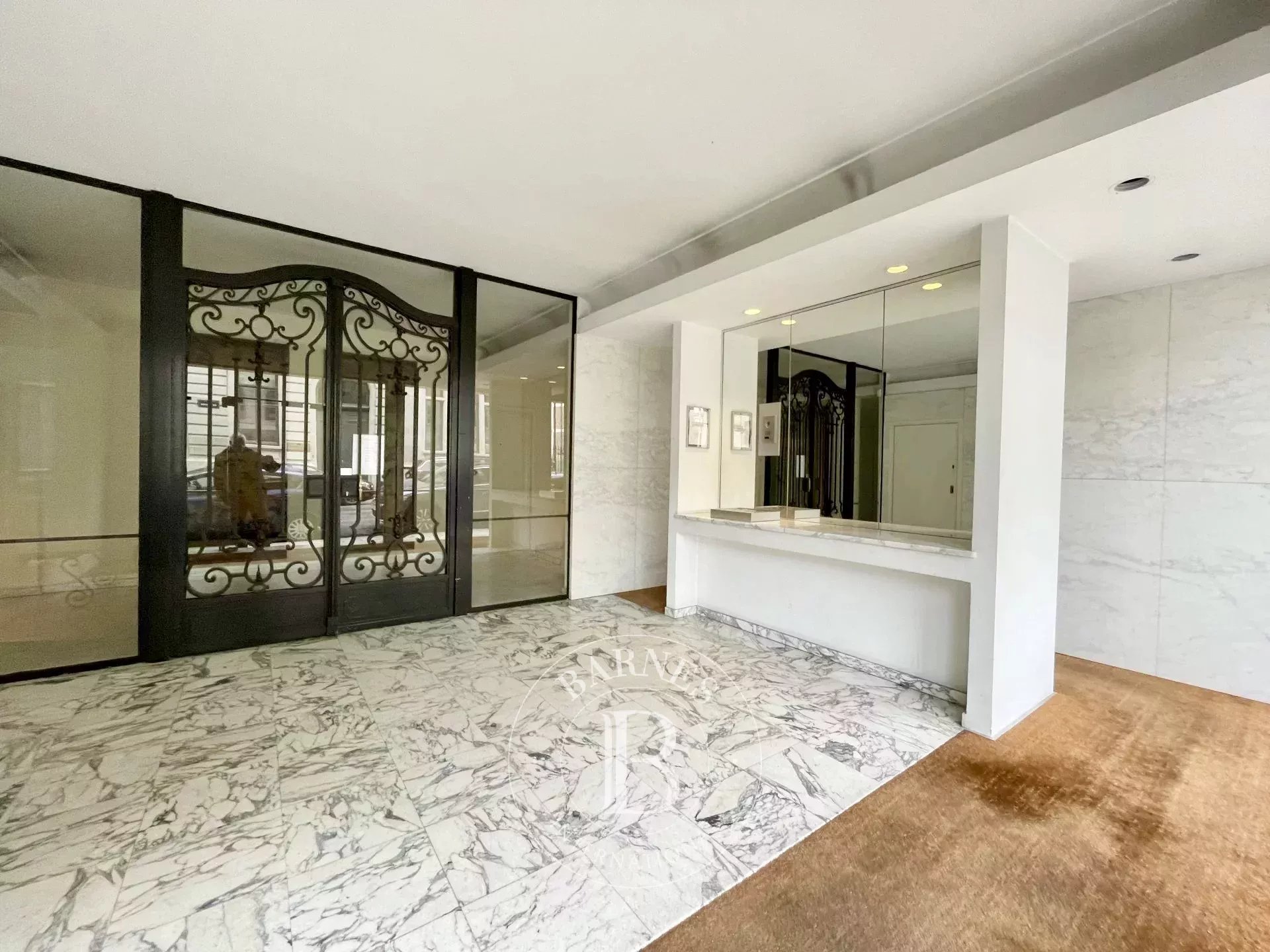 Ixelles - Luxurious apartment - 4 bedrooms - terrace - swimming pool