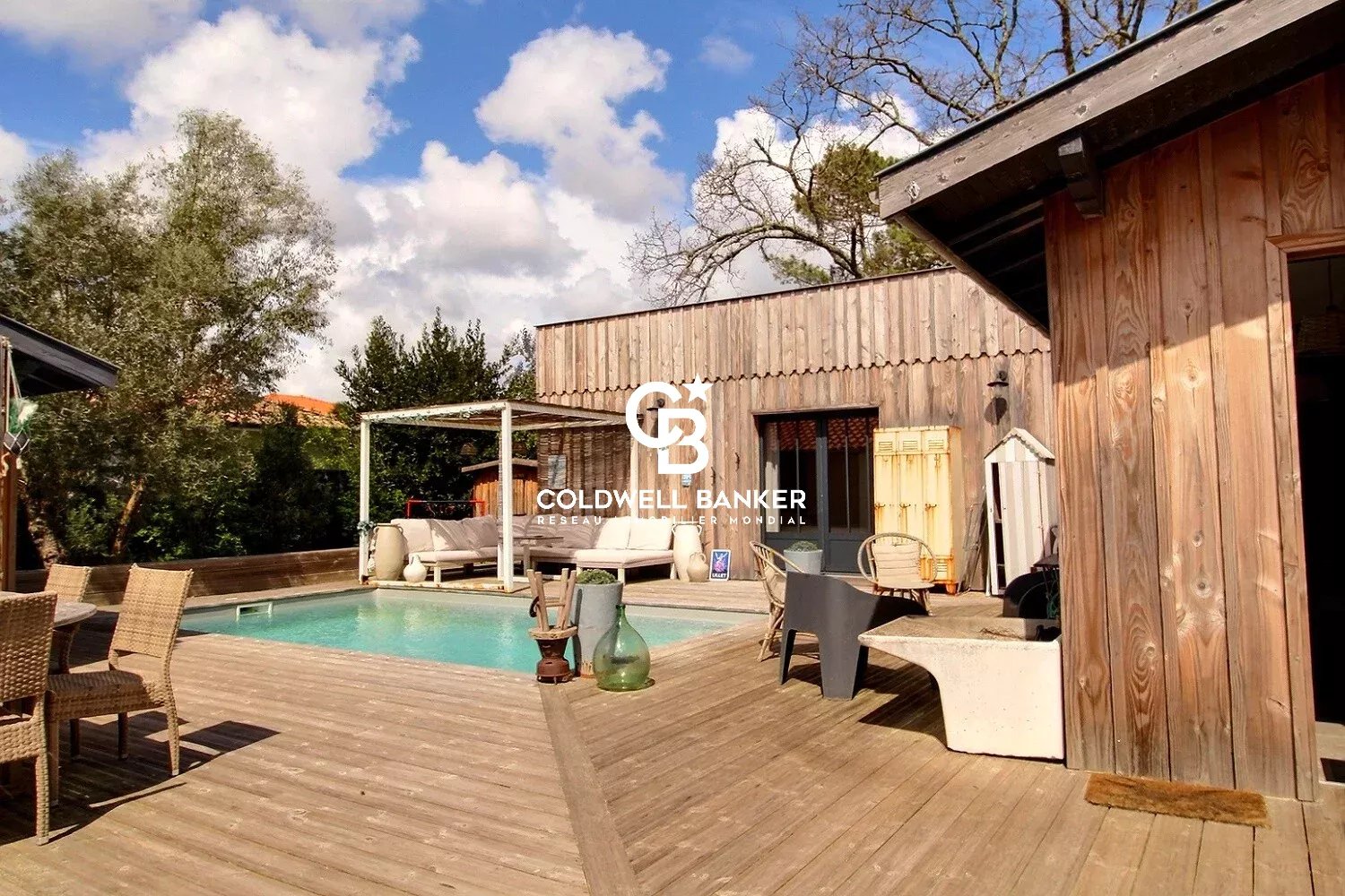 Agence immobilière de Silver Coast Int. Realty