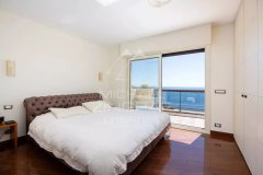 Penthouse duplex at the gates of Monaco with garden — photo 6 of 7