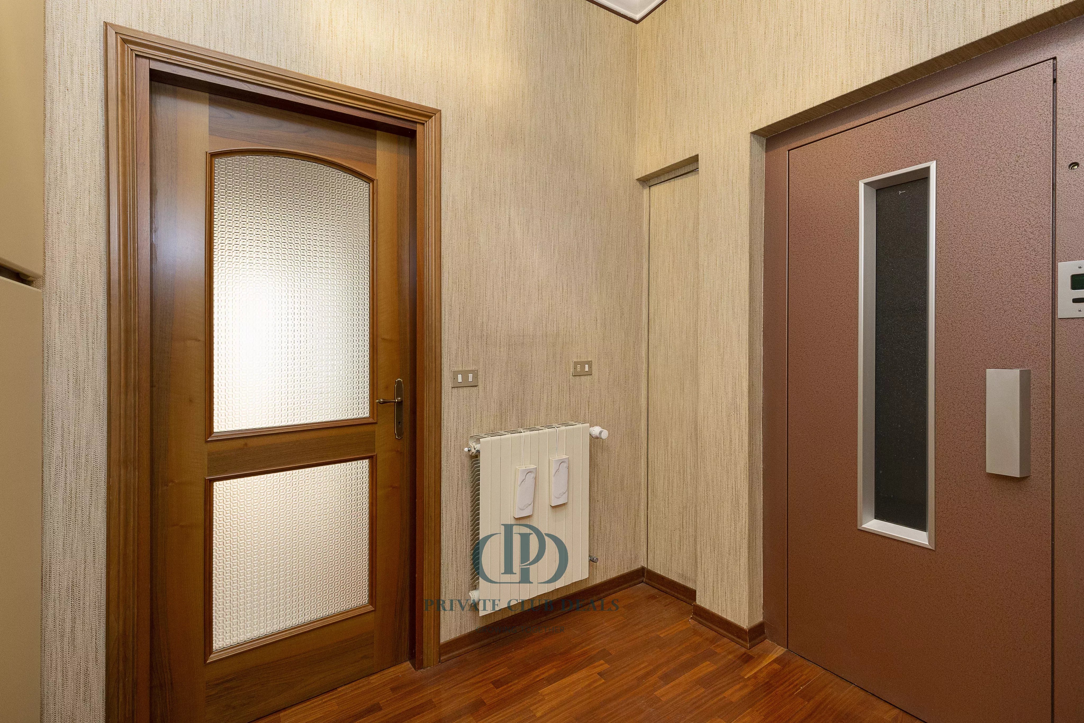 Villa Varese - picture 23