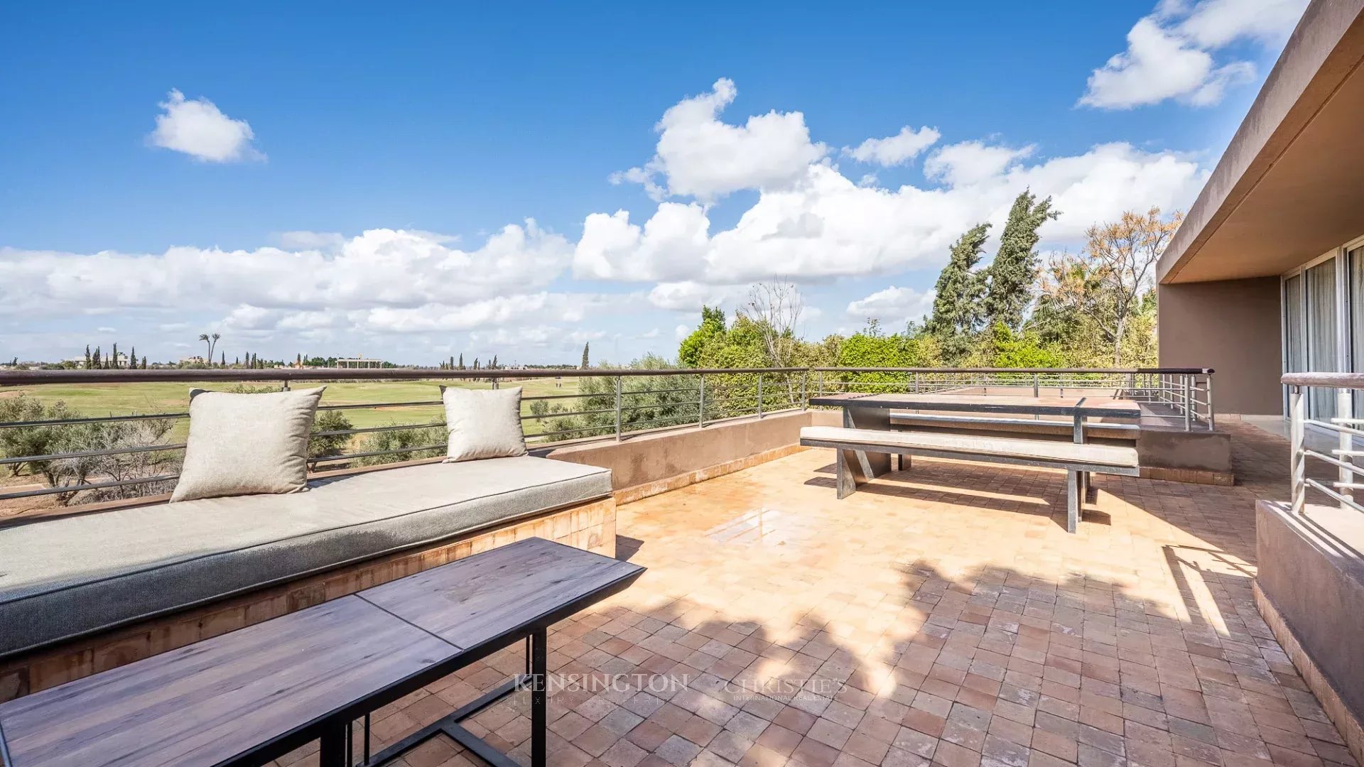 4 Bedroom Villa/Townhouse's Image 46