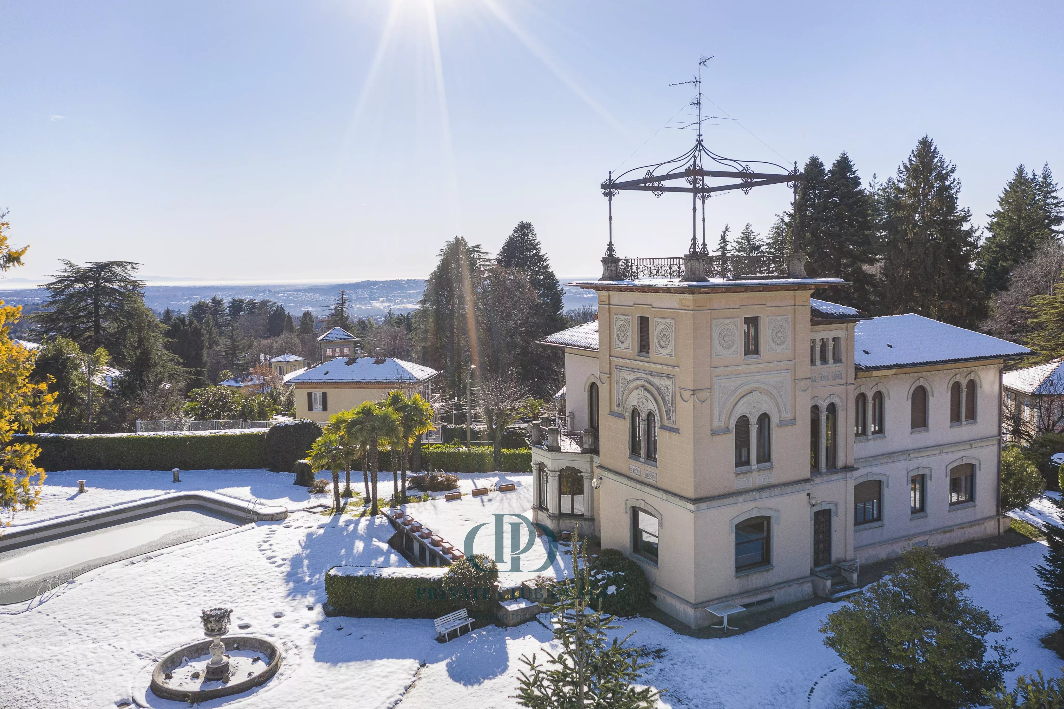 Villa Varese - picture 39