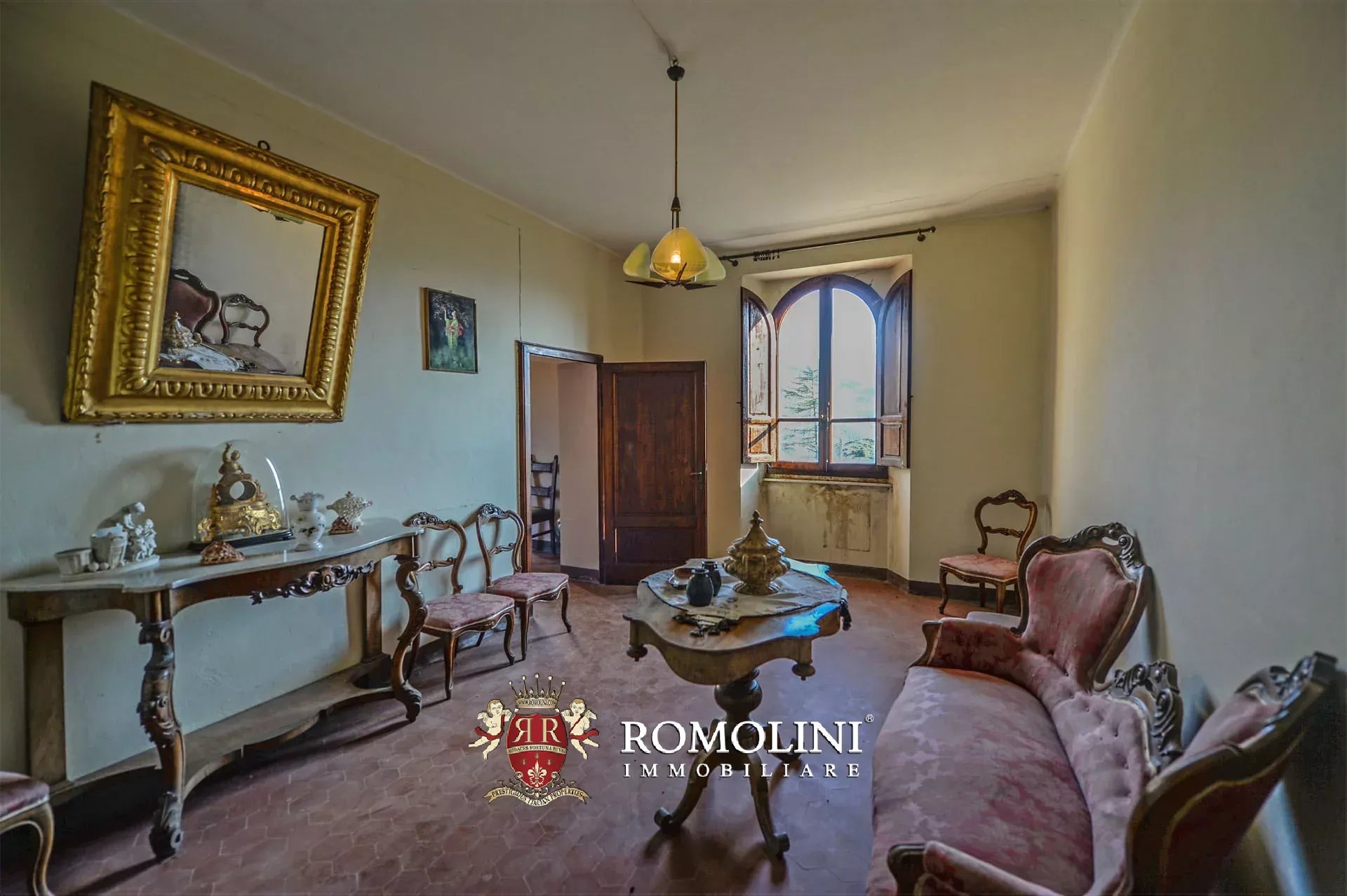 7 Bedroom Villa/Townhouse's Image 48