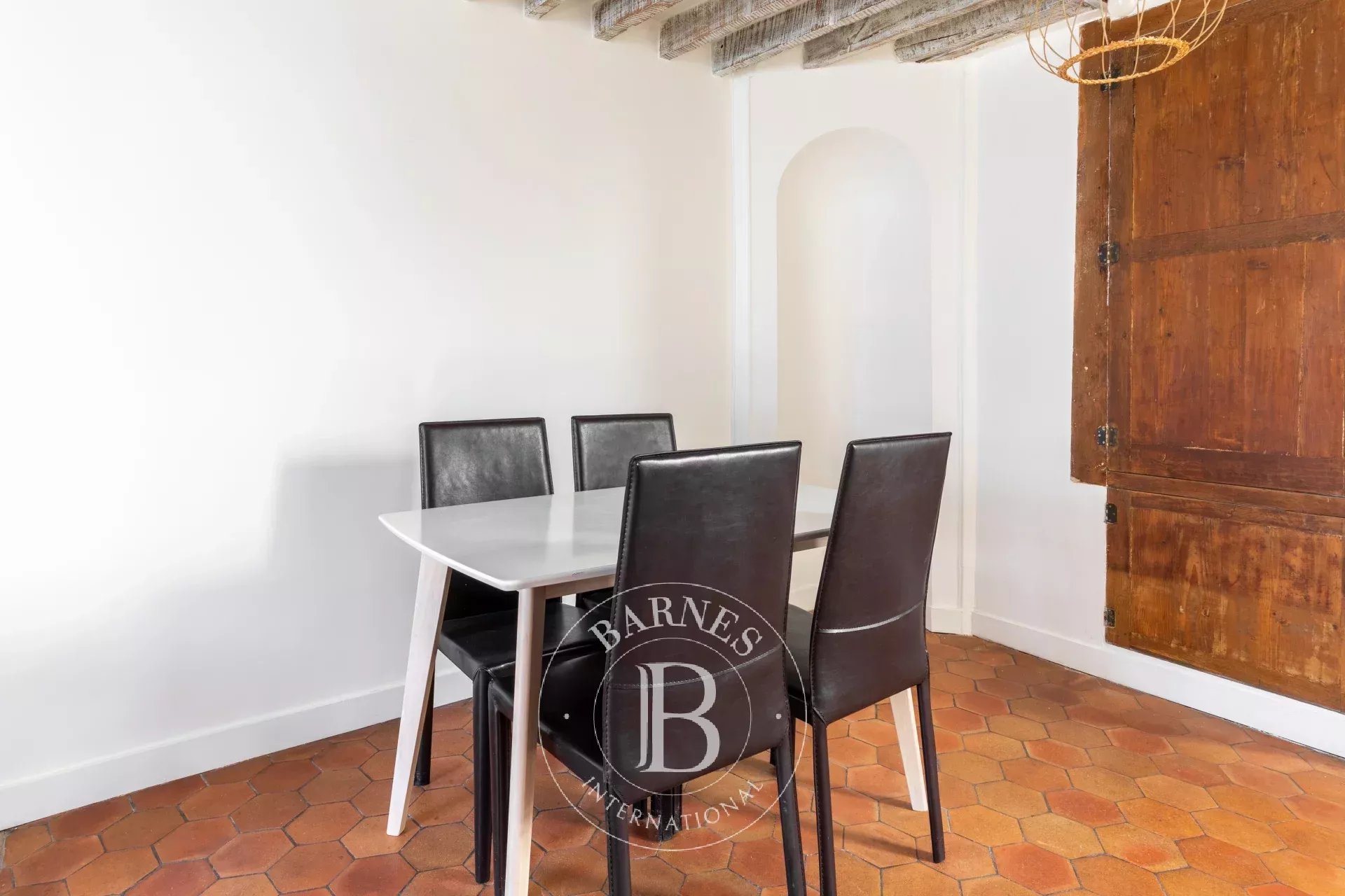 Daire Paris 3ème - picture 5