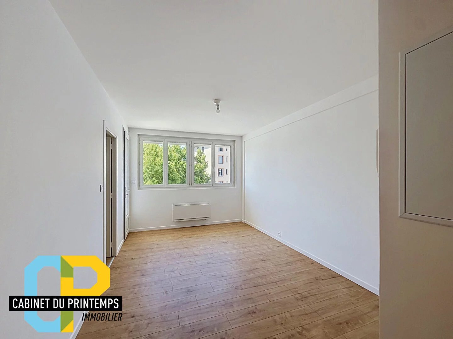 T2 - 41.01m² - Proche Métro Saint-Michel