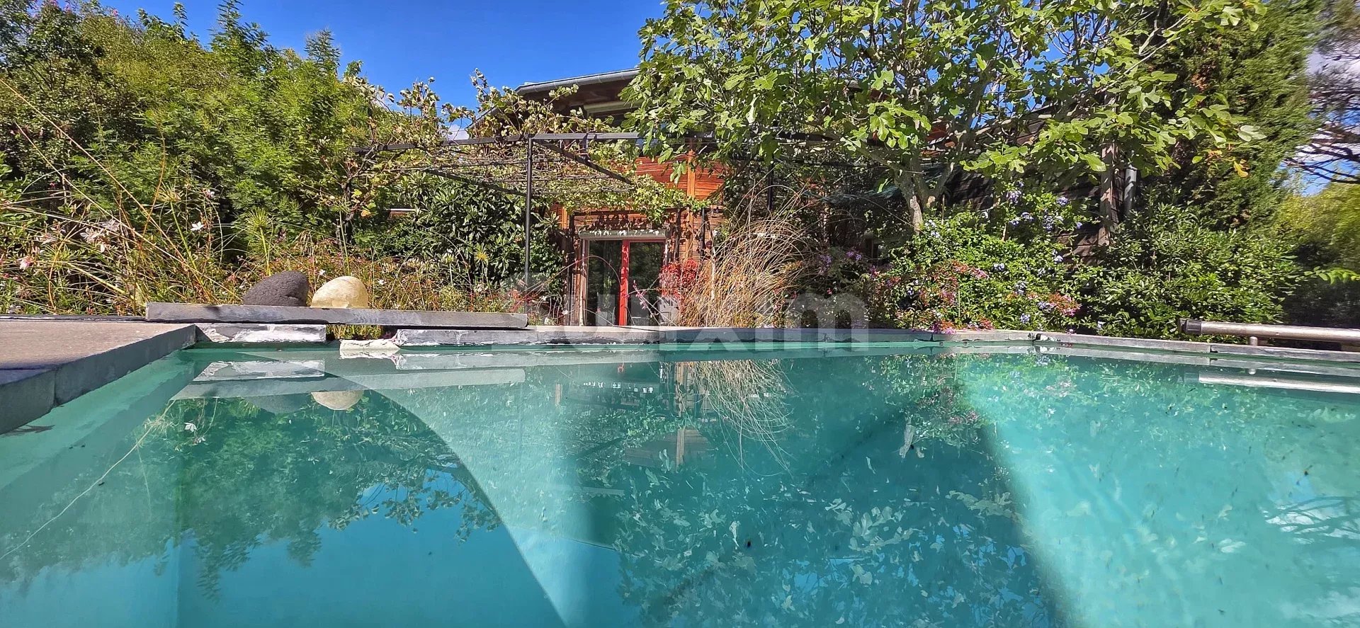 Agence immobilière de THIERRY VEYRADIER AGENCE IMMOBILIER