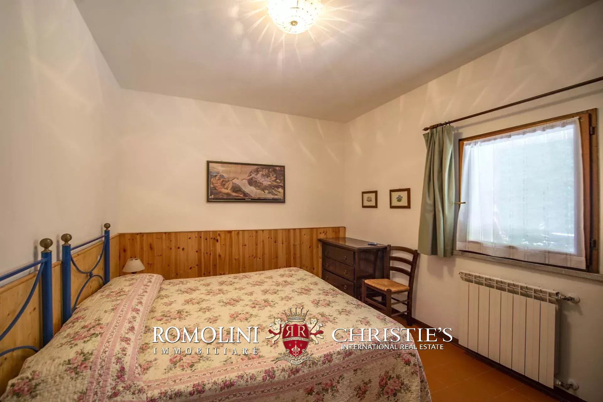 33 Bedroom Villa/Townhouse's Image 29