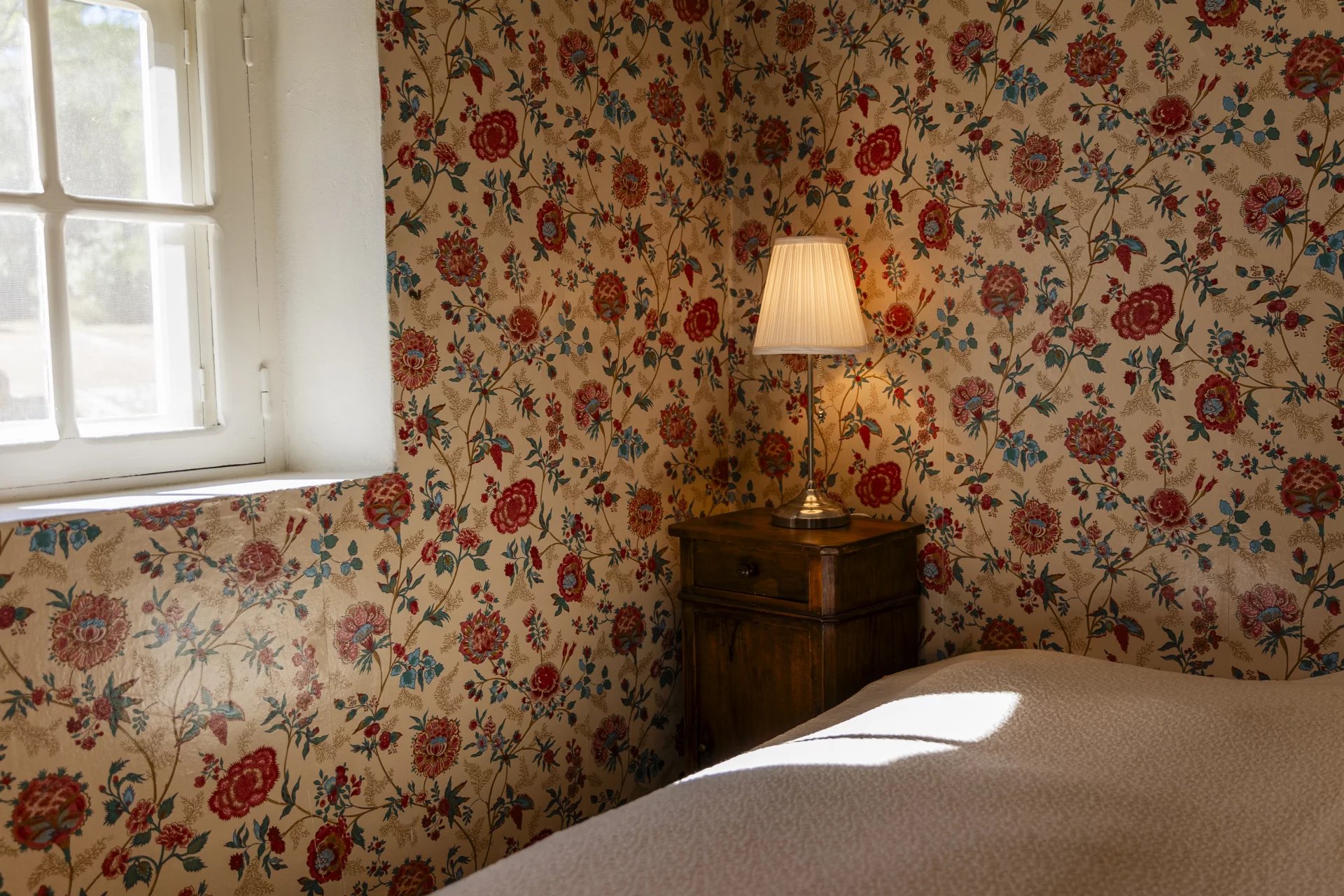 Beautiful house with swimming pool and large grounds - Grasse St Jacques Beautiful house with swimming pool and large grounds - Grasse St Jacques