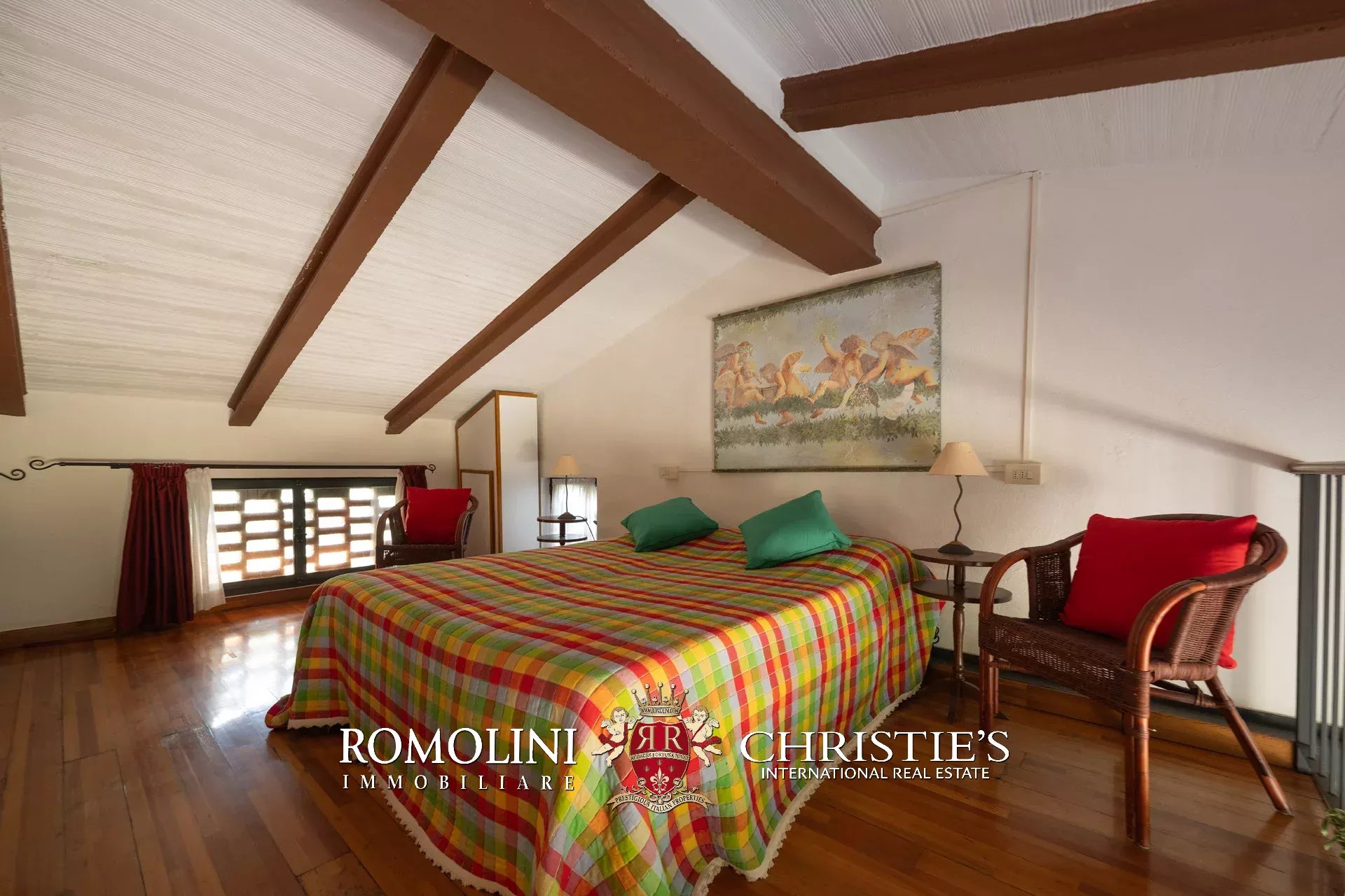 9 Bedroom Villa/Townhouse's Image 93