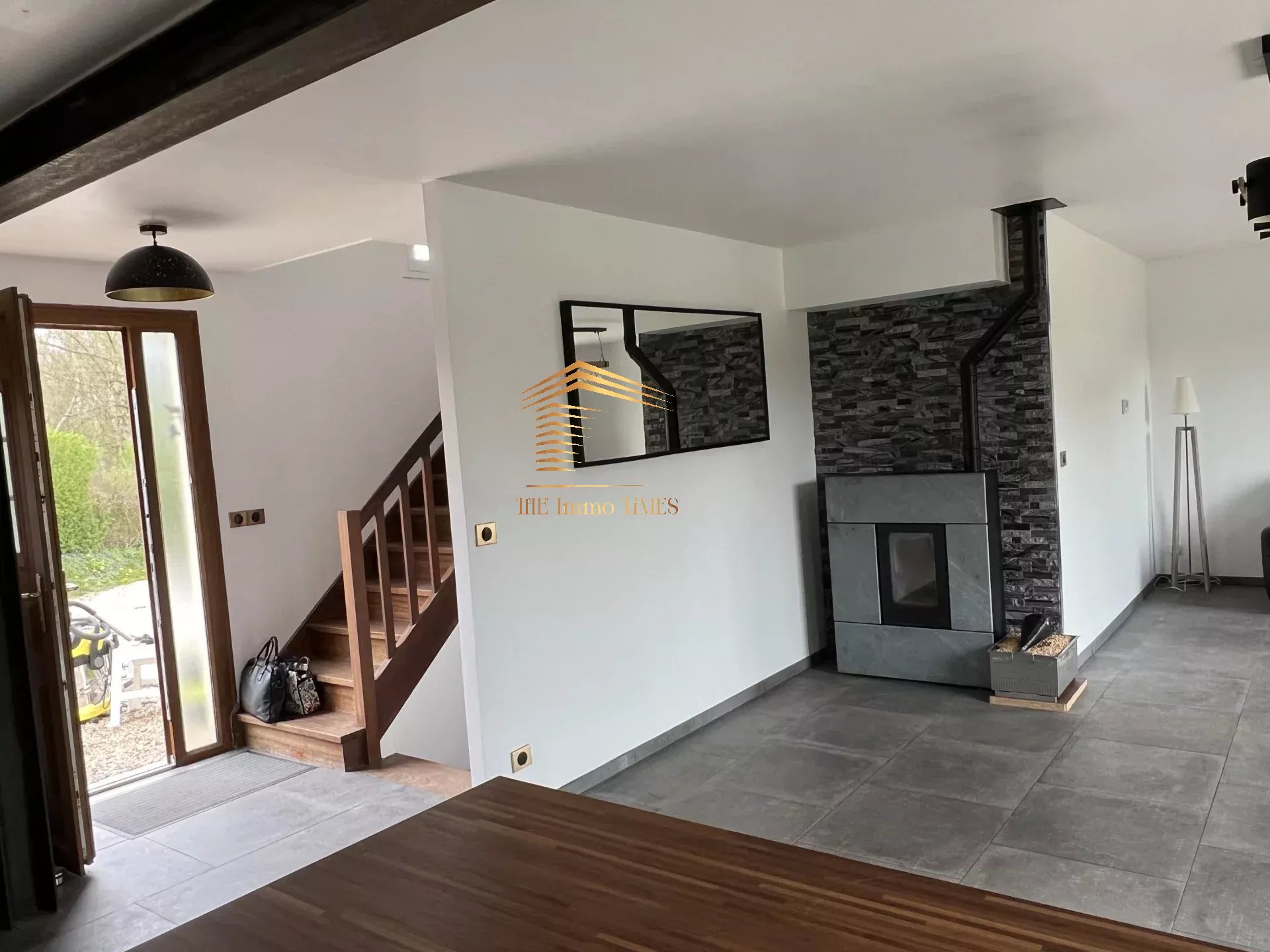 QUEVREVILLE la POTERIE. MAISON de 105m². Terrain 2068m²