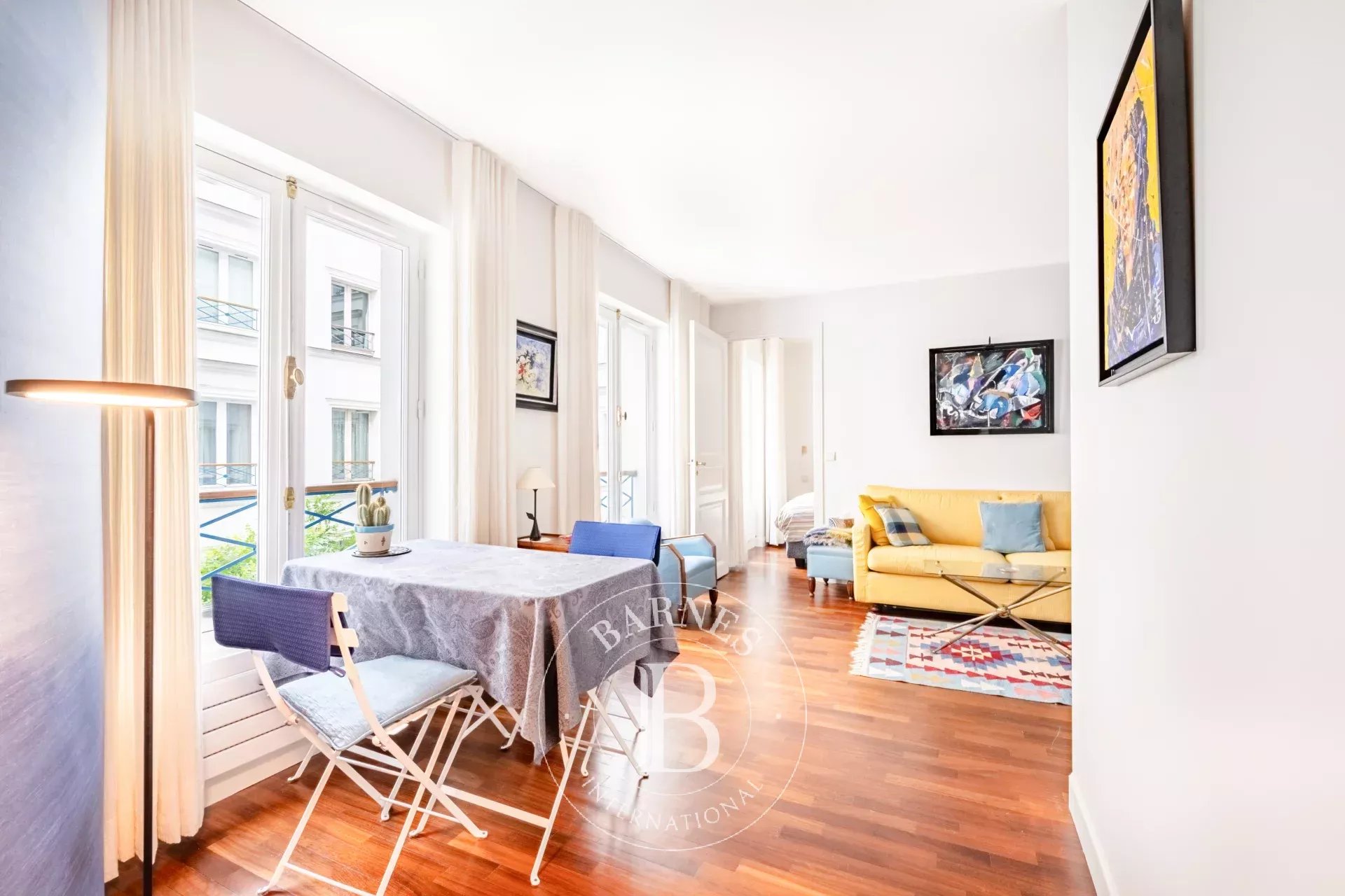 Daire Paris 2ème - picture 4