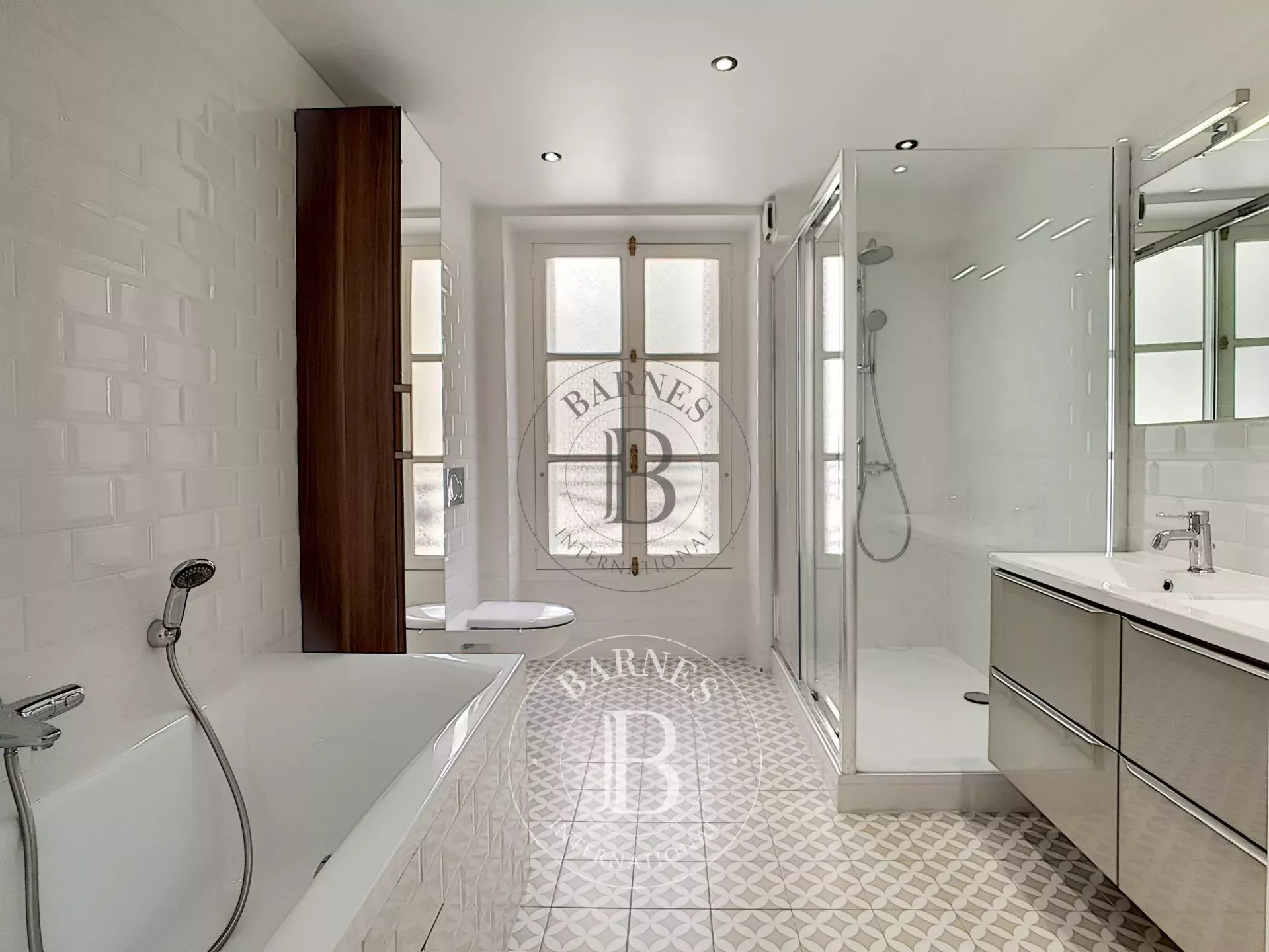 Daire Paris 8ème - picture 11