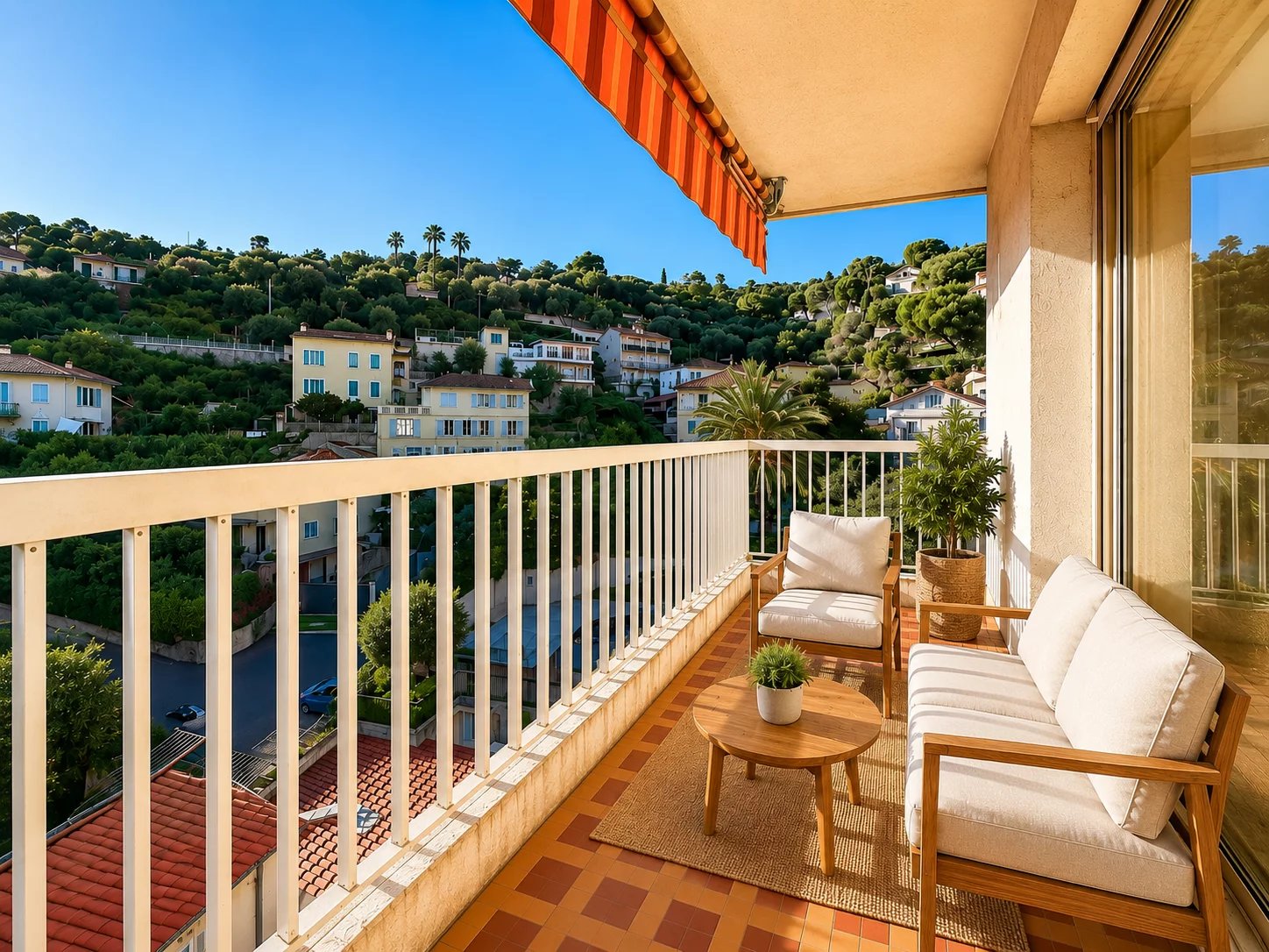 Beaulieu-sur-Mer - Top Floor - Renovated
