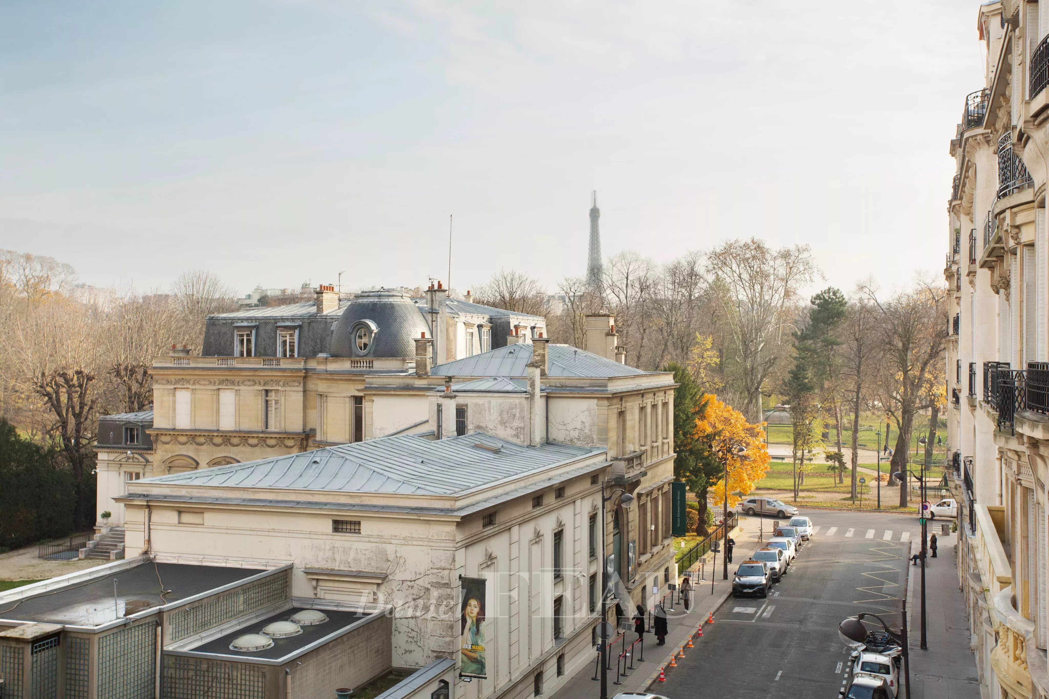 Location Appartement Paris 16ème
