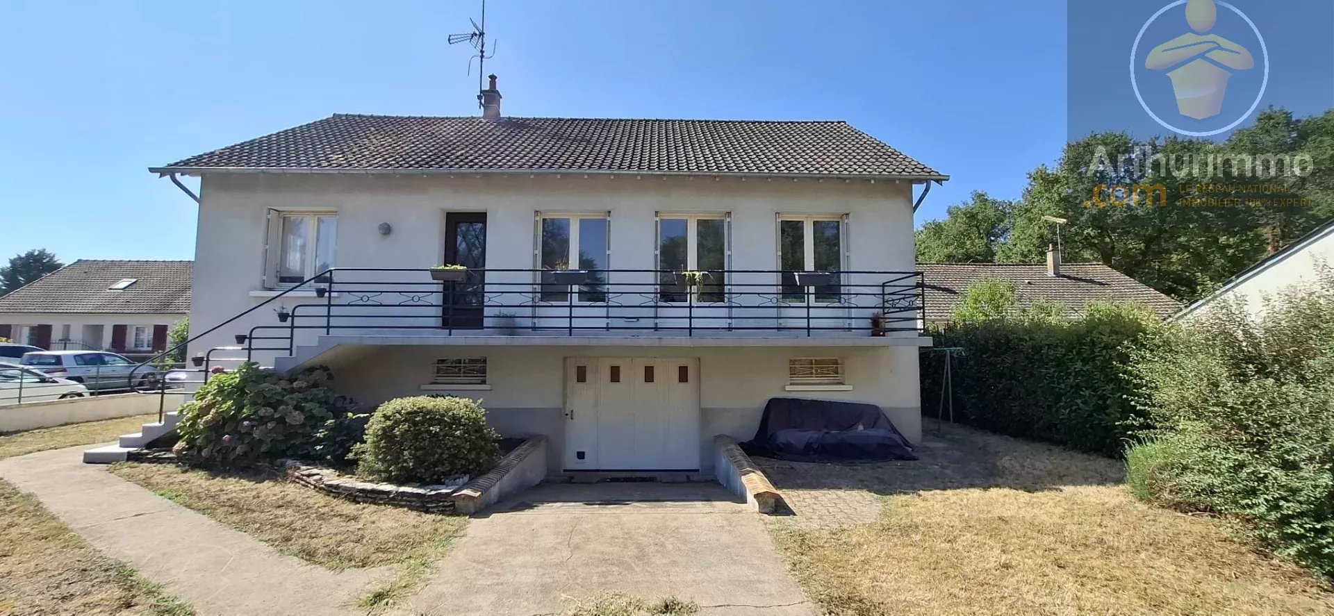 Saint-Laurent-Nouan : Maison Familiale de 116 m² avec Sous-Sol et Jardin Clos — photo 9