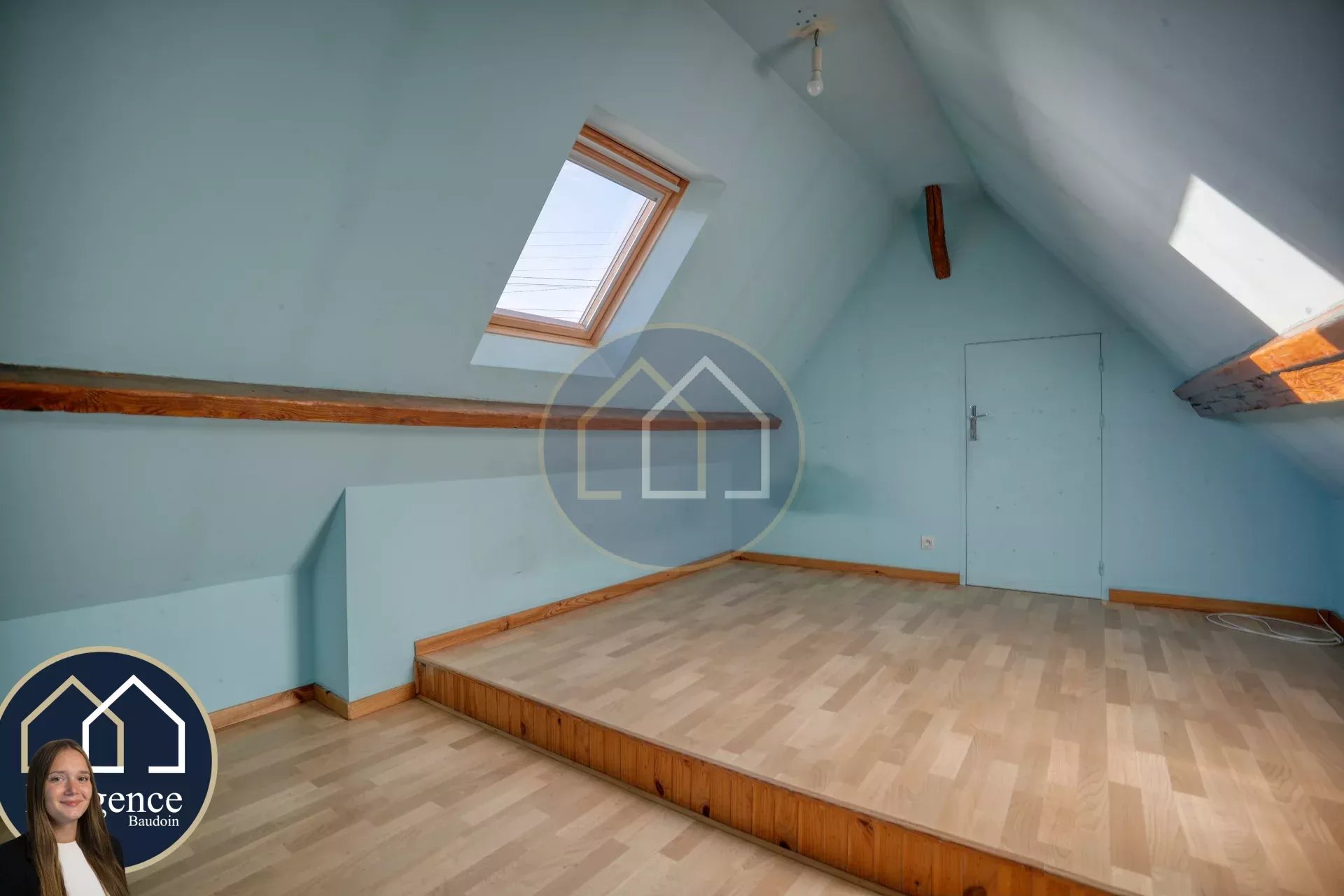 Charmante longère rénovée – 105 m² habitables + grenier aménageable + cour 212m2