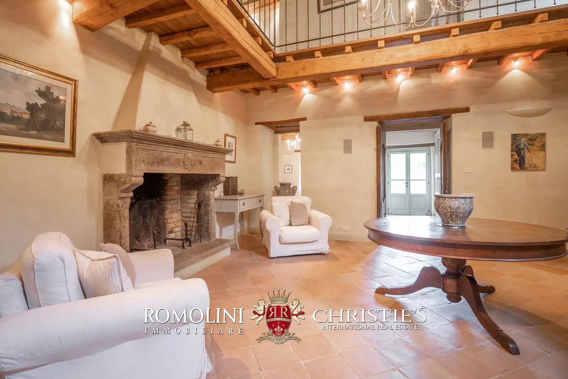 5 Bedroom Villa/Townhouse's Image 41