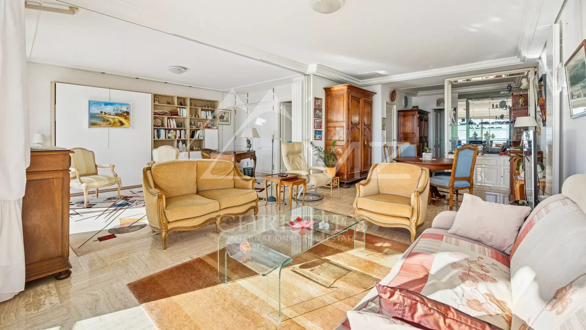 1 Bedroom Apartment/Flat's Image 8