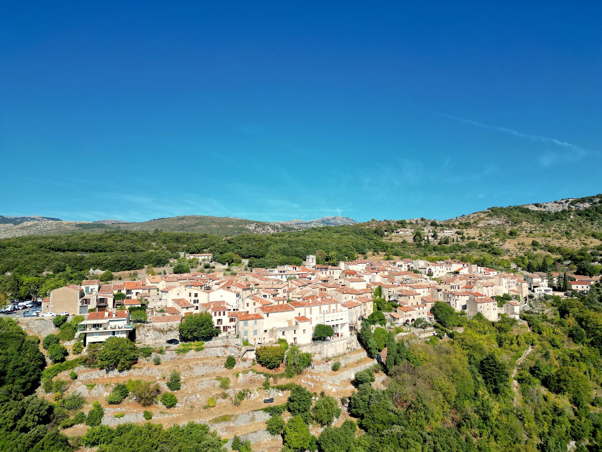 Charming village house with independent studio - MONS Charming village house with independent studio - MONS