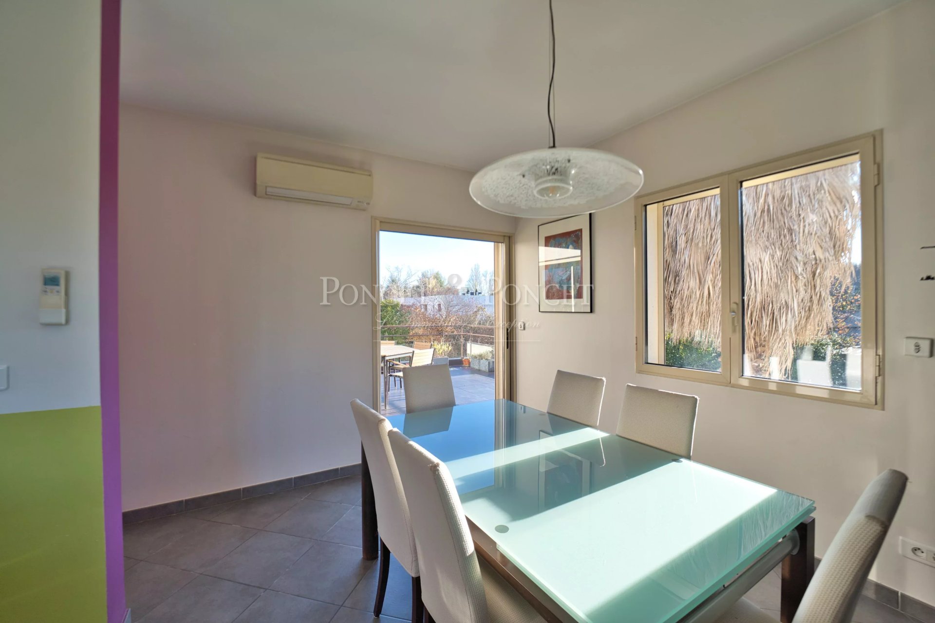 5 Bedroom Villa/Townhouse's Image 9
