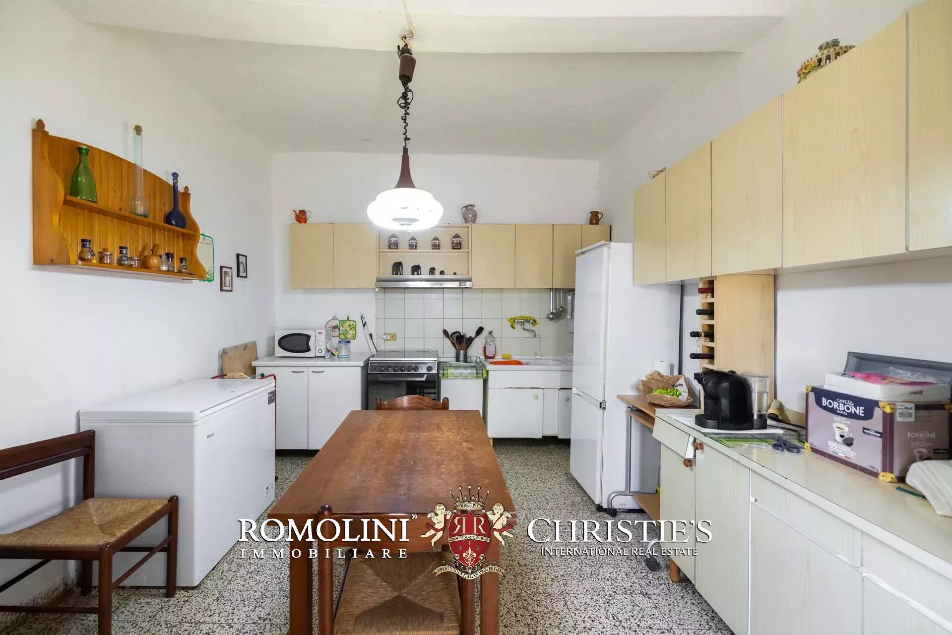25 Bedroom Villa/Townhouse's Image 64