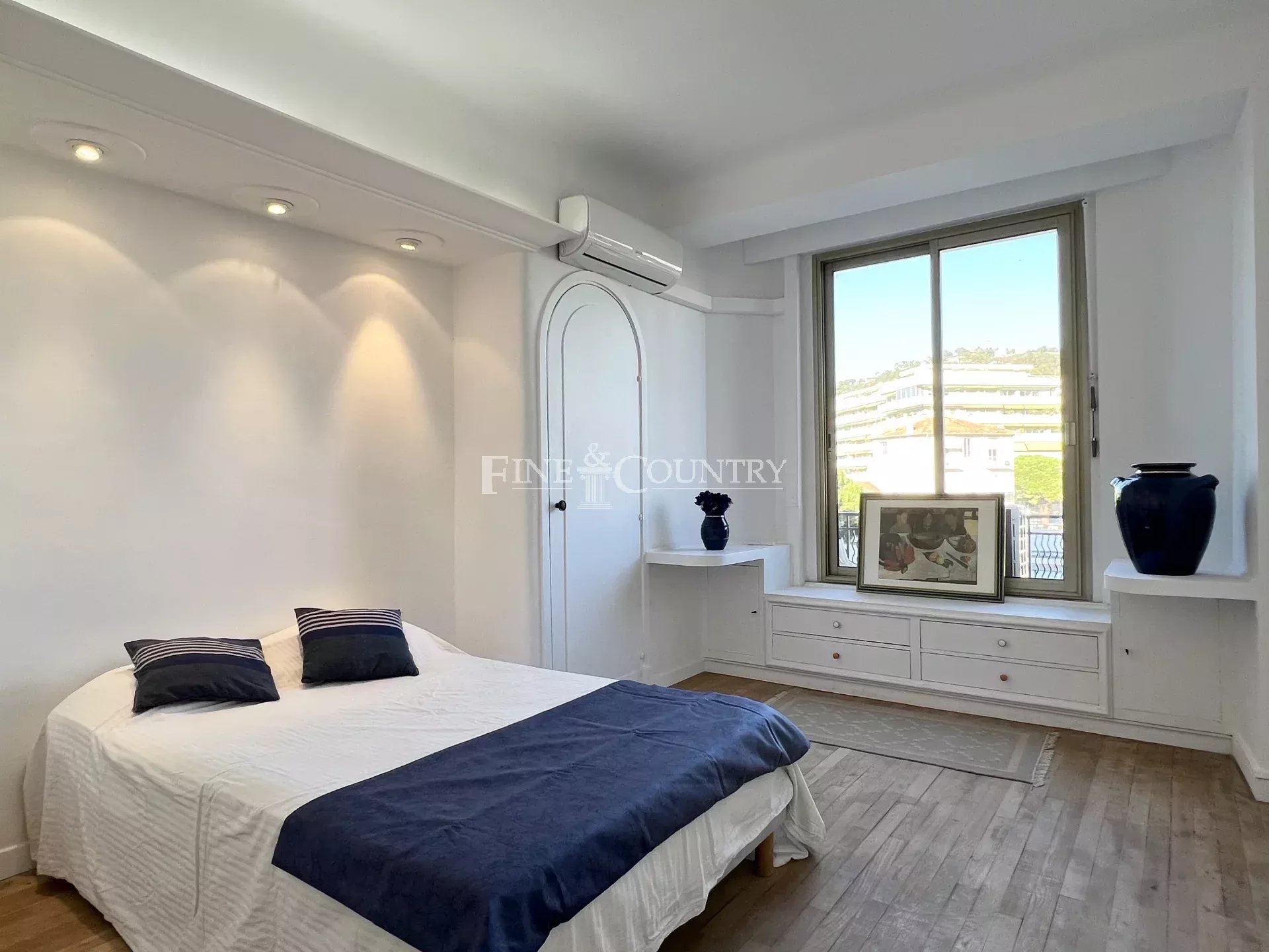 Photo of Cannes Banane, apartment  3 rooms for sale