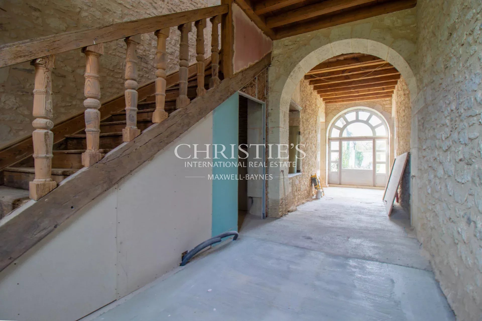 5 Bedroom Villa/Townhouse's Image 10