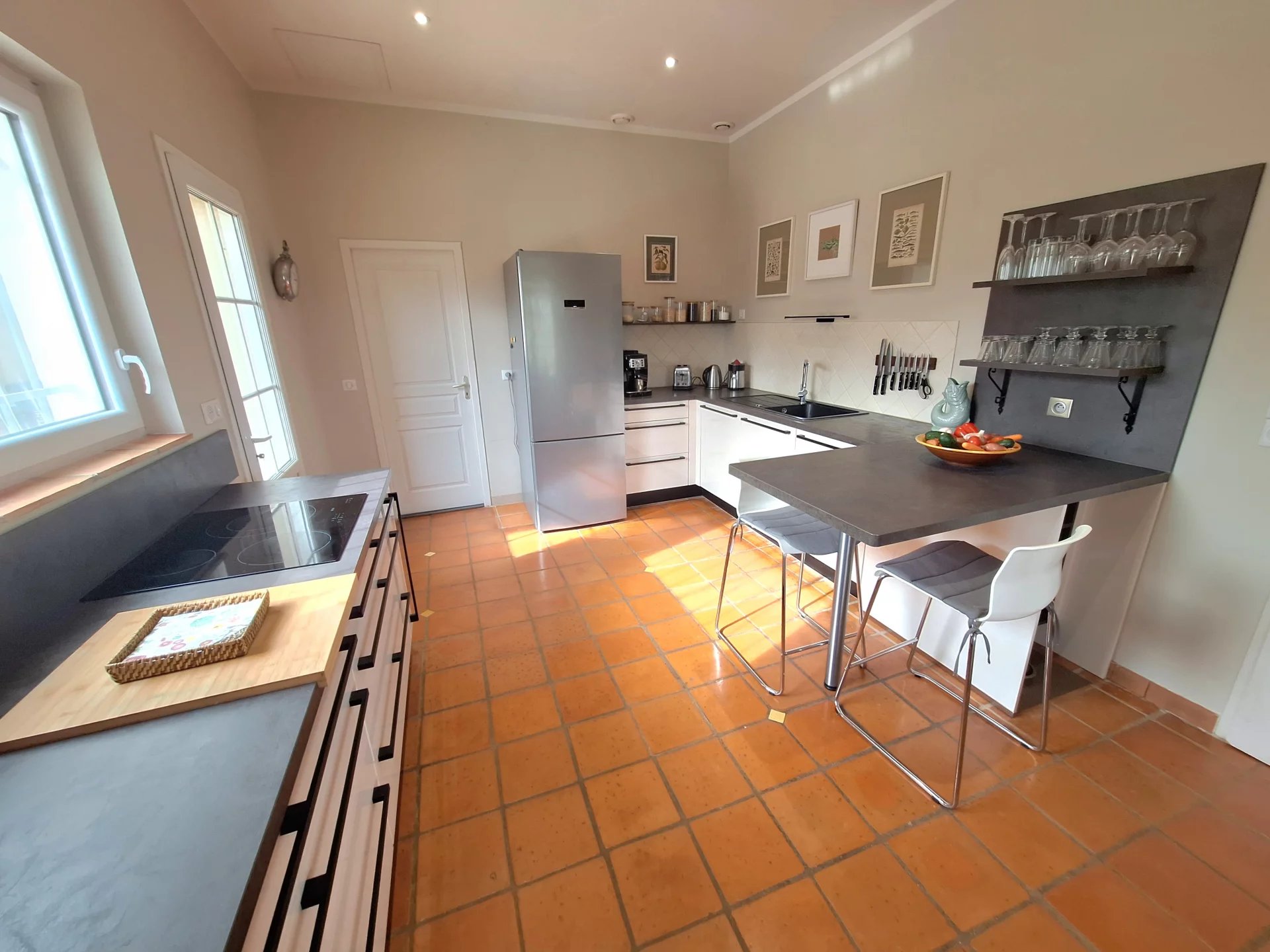 COTIGNAC CHARMING TRADITIONAL VILLA ON ONE STOREY