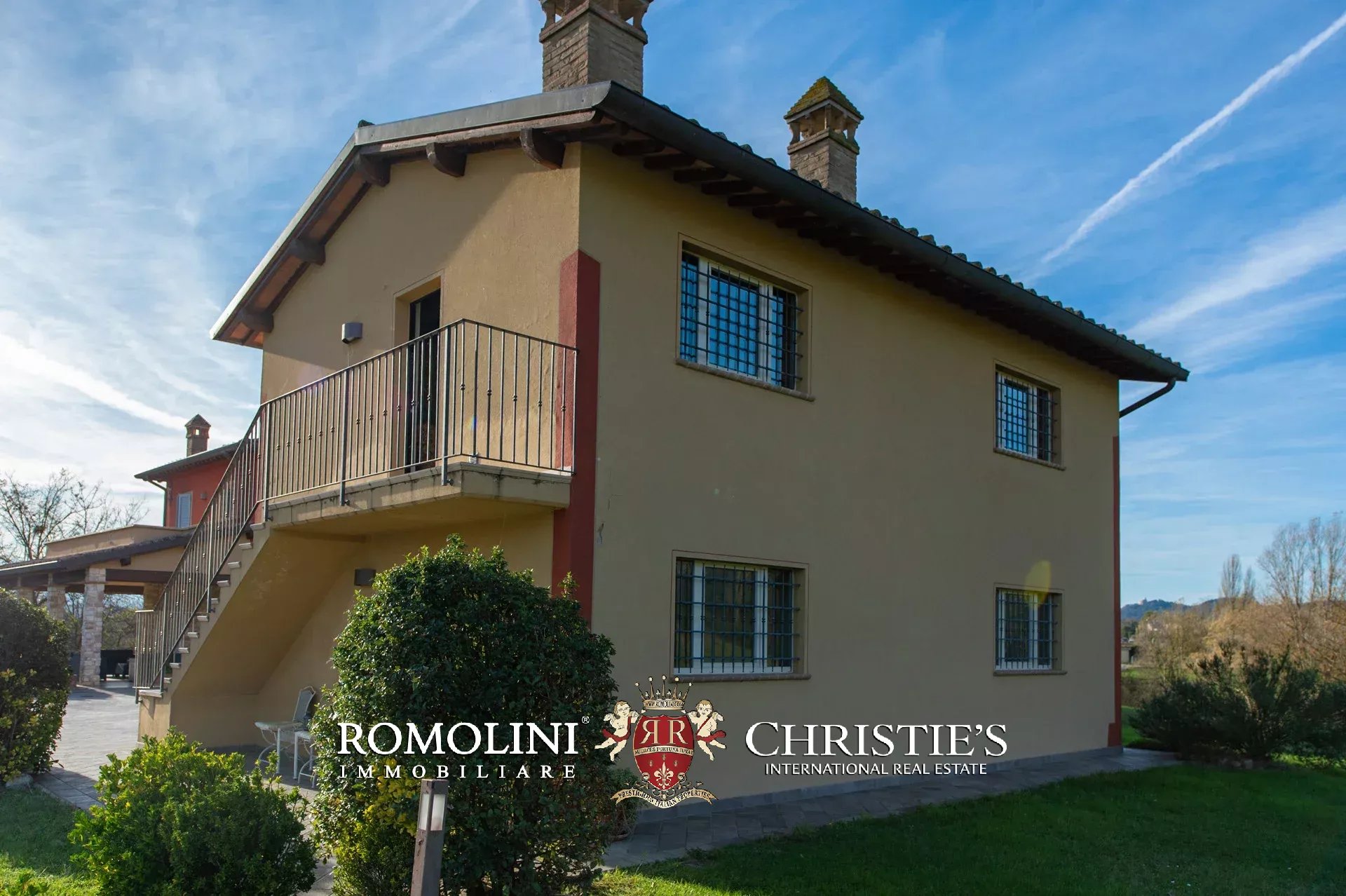 10 Bedroom Villa/Townhouse's Image 25