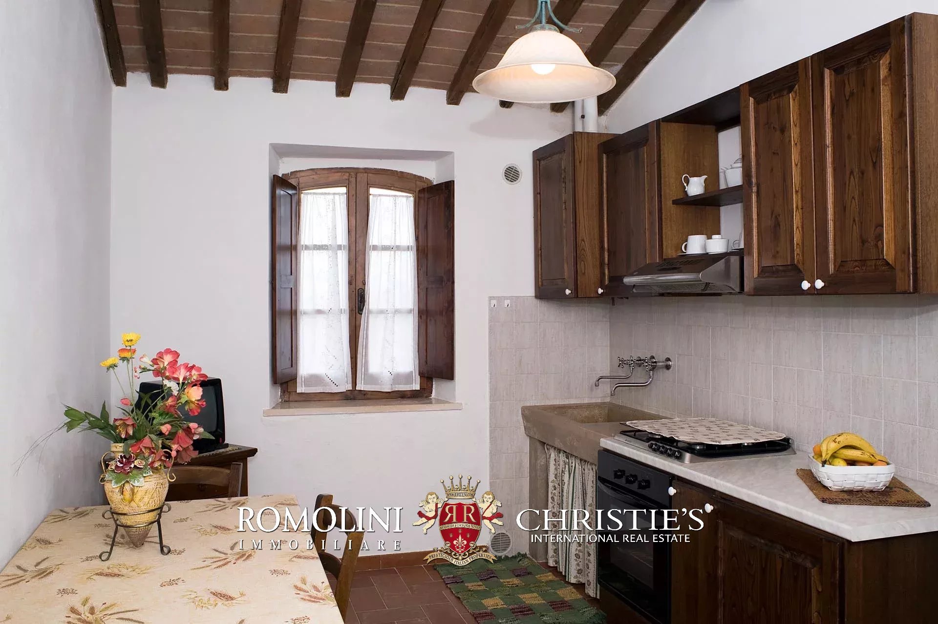 9 Bedroom Villa/Townhouse's Image 60