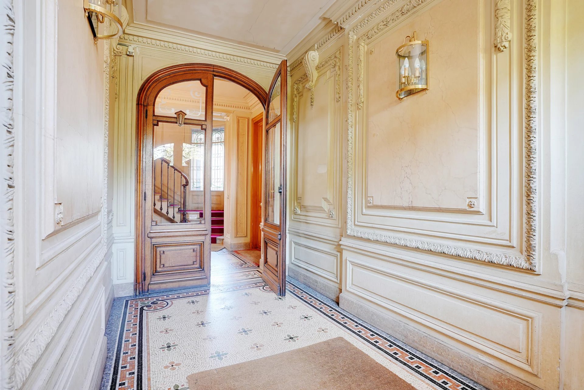 STUDIO/STUDETTE DE 14,48 m2 - CHAUSSÉE DE L'ÉTANG AVEC VUE EXCEP - Image Array