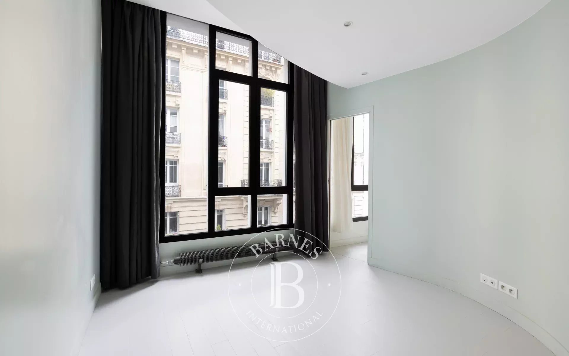 Daire Paris 18ème - picture 4