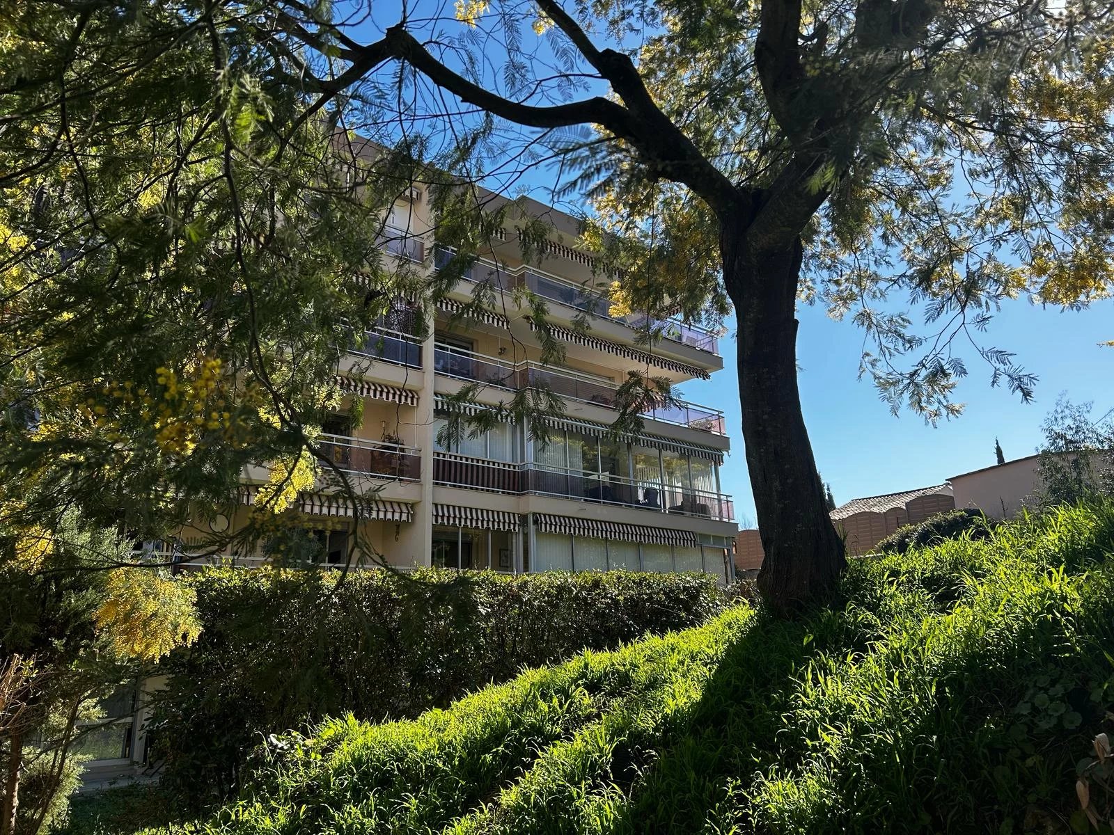 Sale Apartment Mandelieu-la-Napoule