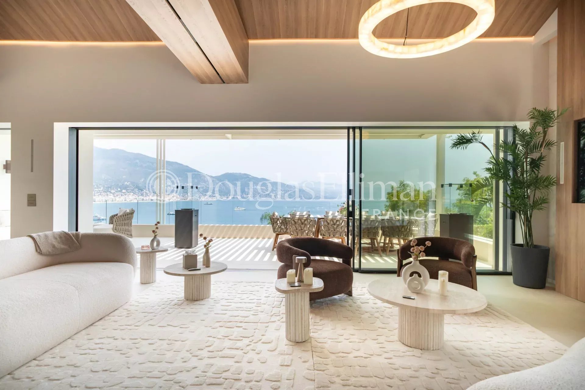 Roquebrune Cap Martin - Villa neuve plateau du Cap